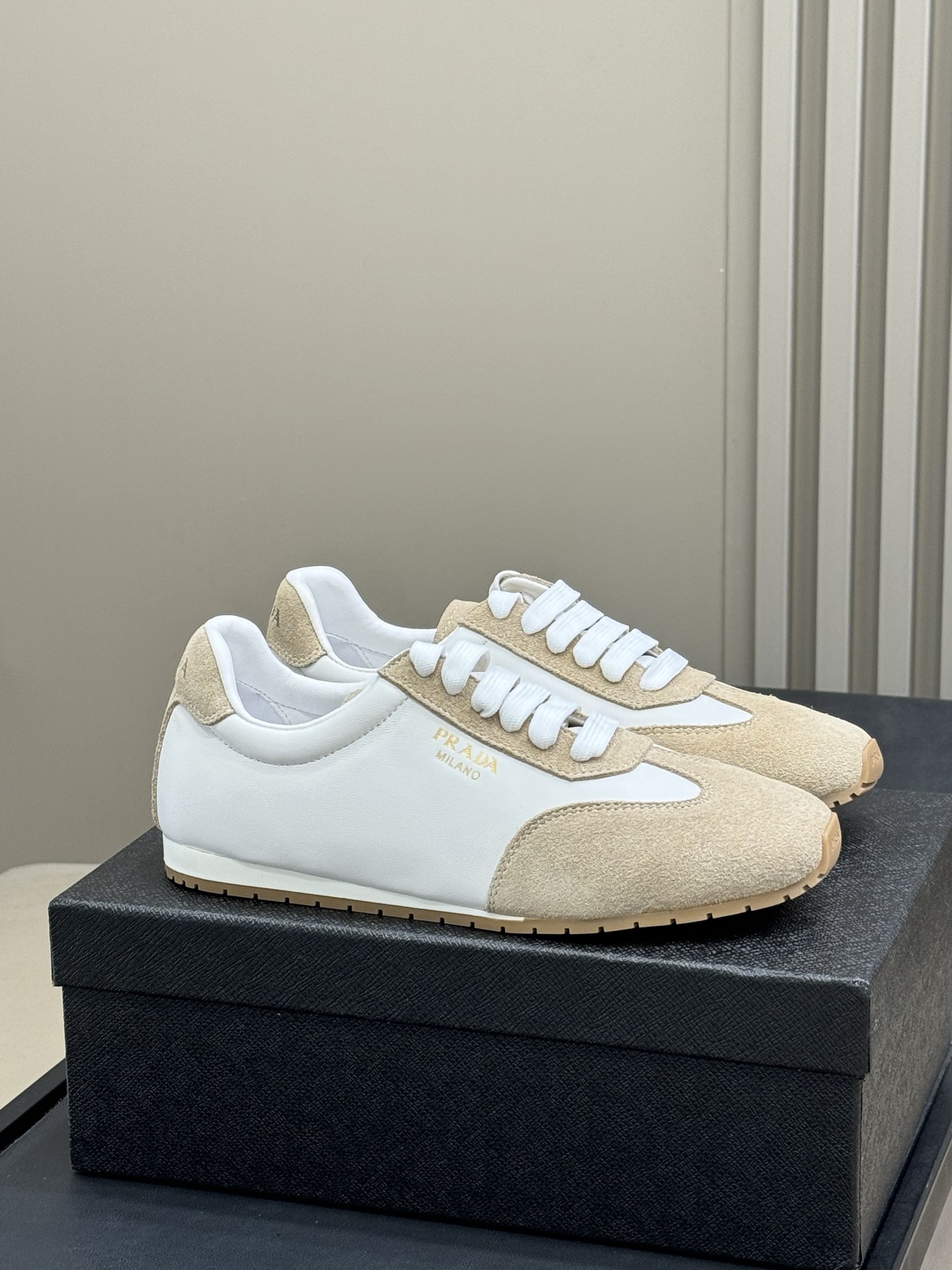 Bagsaaa Pra*a Nappa leather and suede sneakers Ivory/Pumice Gray