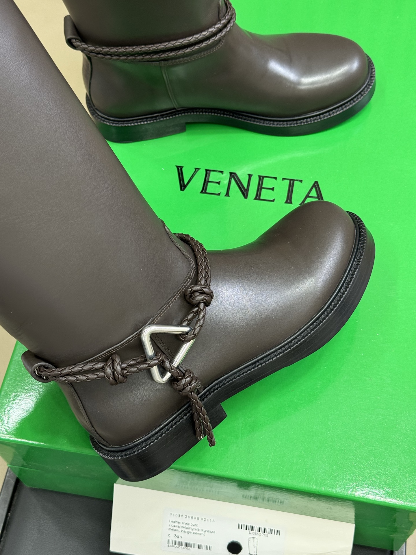 Bagsaaa B0tt*ga Ven*ta knee-high boots black