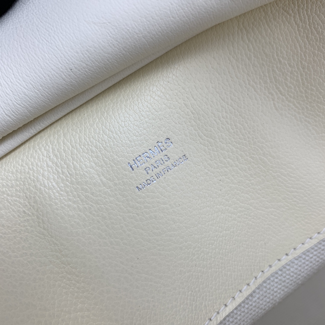 Bagsaaa H**me5 Birkin Cargo 25 bag in canvas and swift leather white