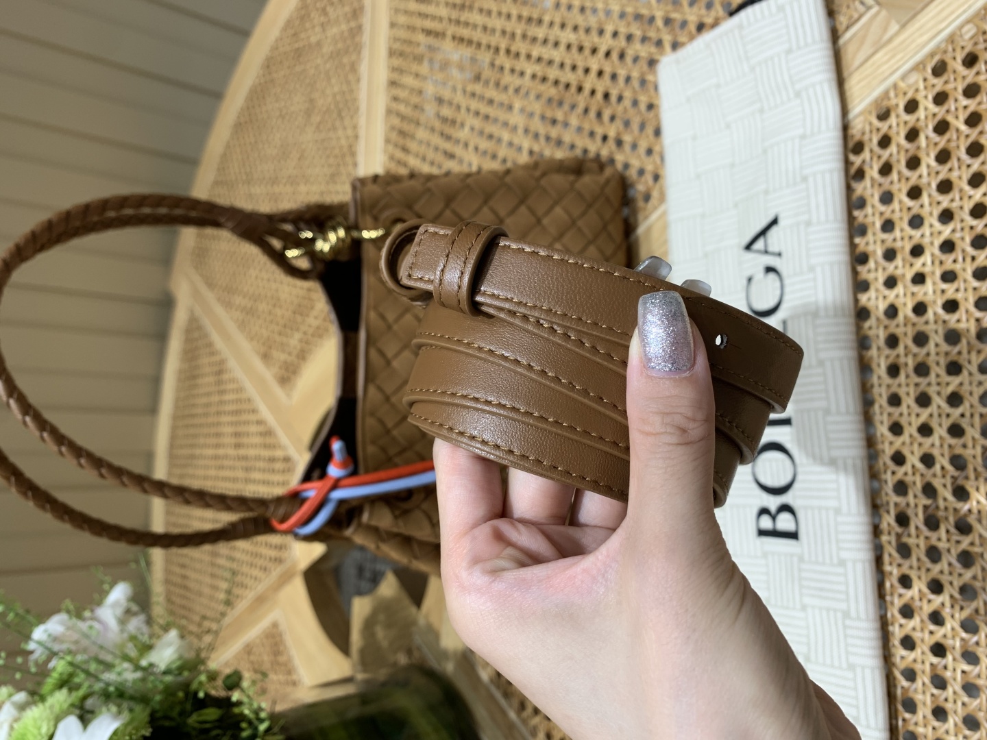 Bagsaaa B0tt*ga Ven*ta Parachute 835921 brown suede - 30cm