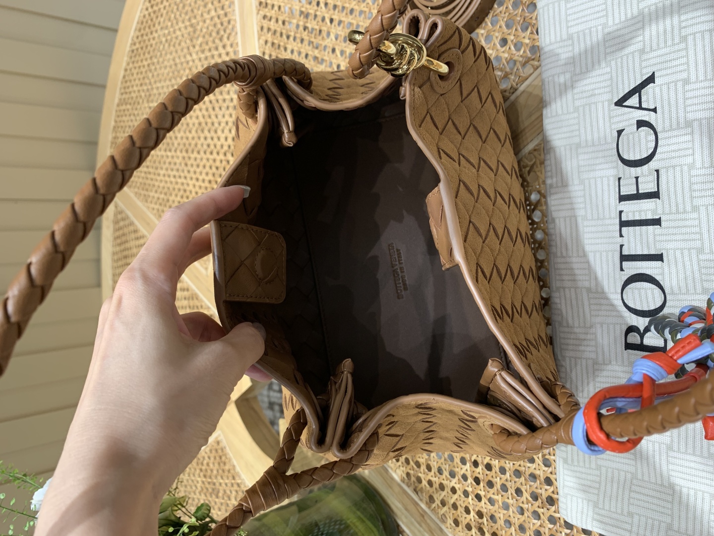 Bagsaaa B0tt*ga Ven*ta Parachute 835921 brown suede - 30cm