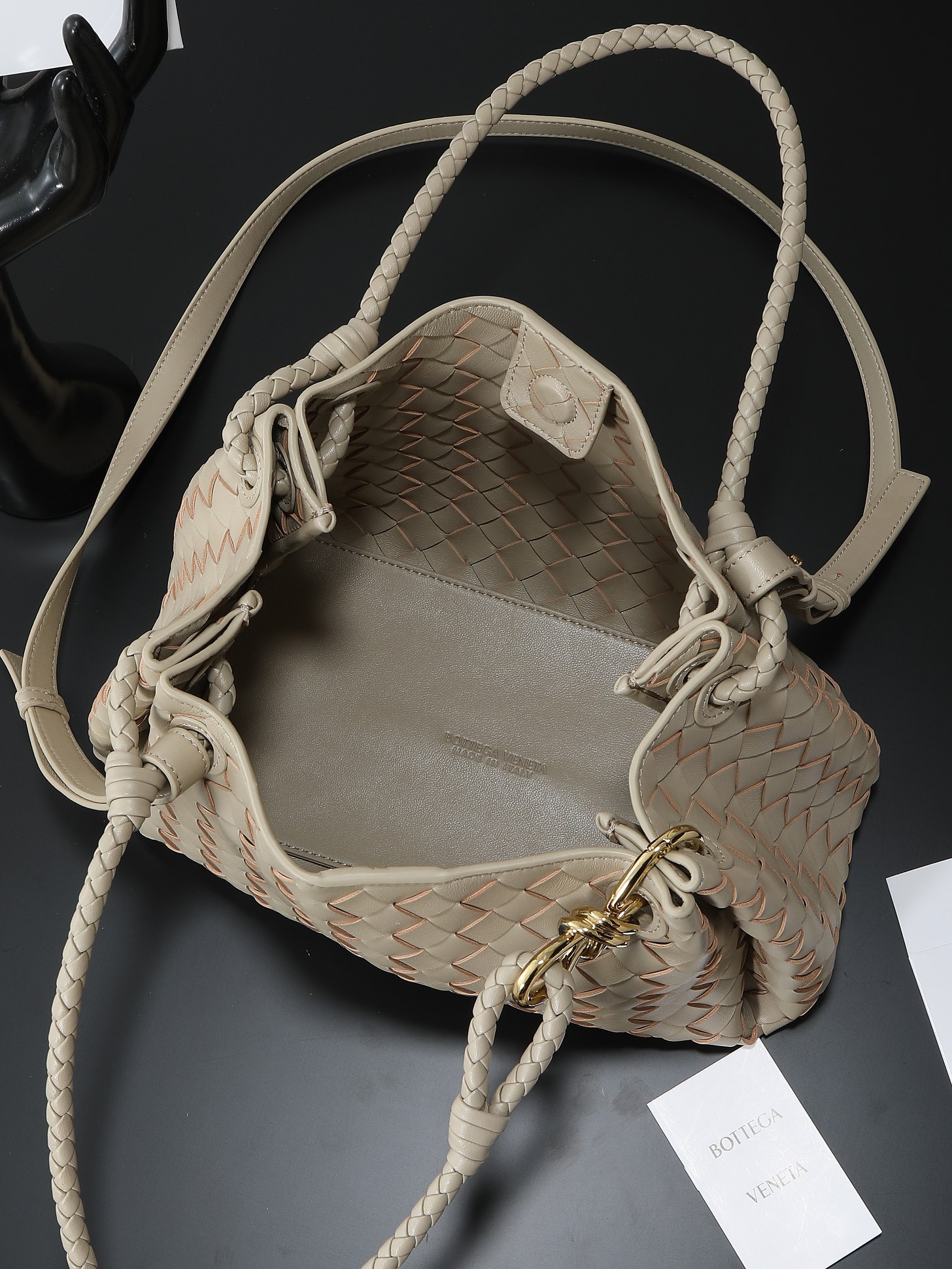 Bagsaaa B0tt*ga Ven*ta Parachute 835921 beige - 30cm
