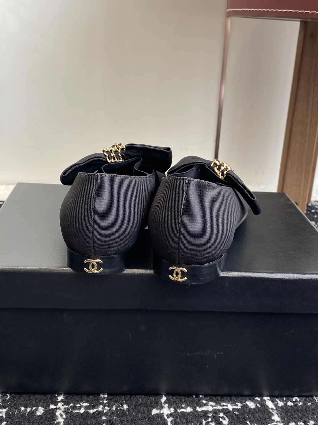 Bagsaaa Ch**el Mary Janes G46811 Black grosgrain
