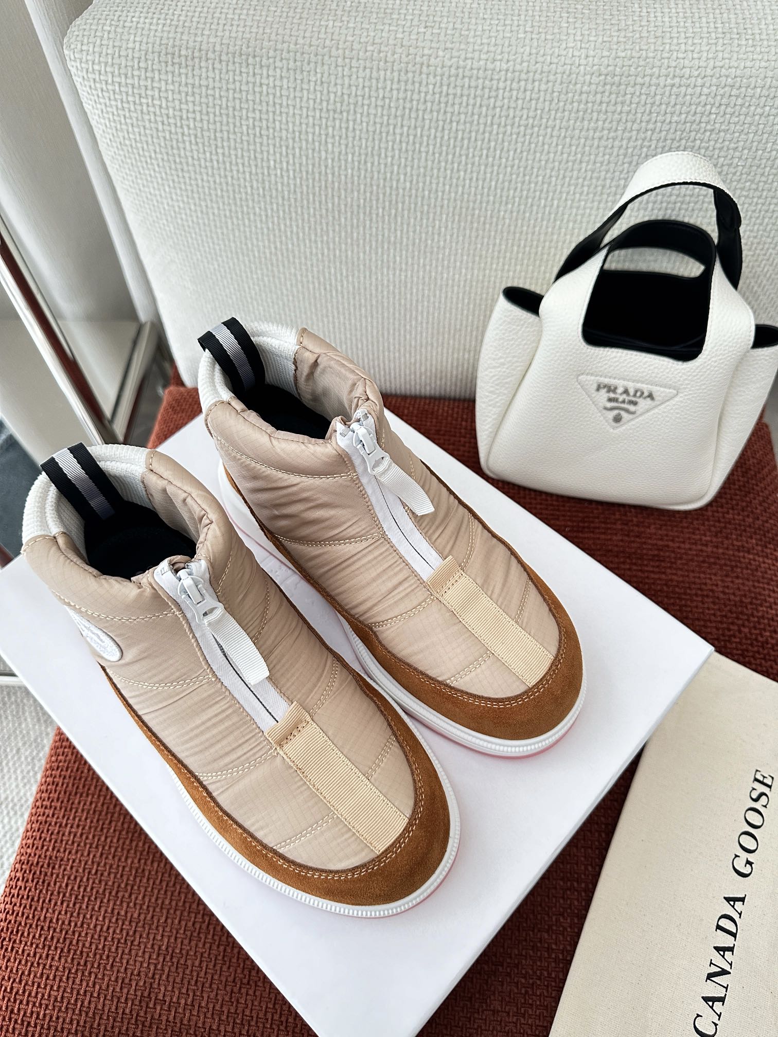 Bagsaaa Can*a G00se Cypress Fold-Down Puffer Boots in beige