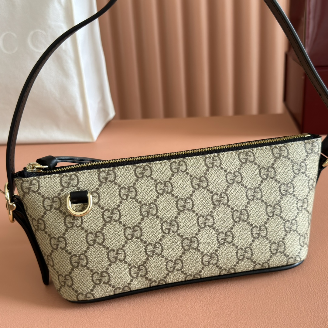 Bagsaaa Gvc*1 GG Emblem small shoulder bag 847281 beige & black - 27cm