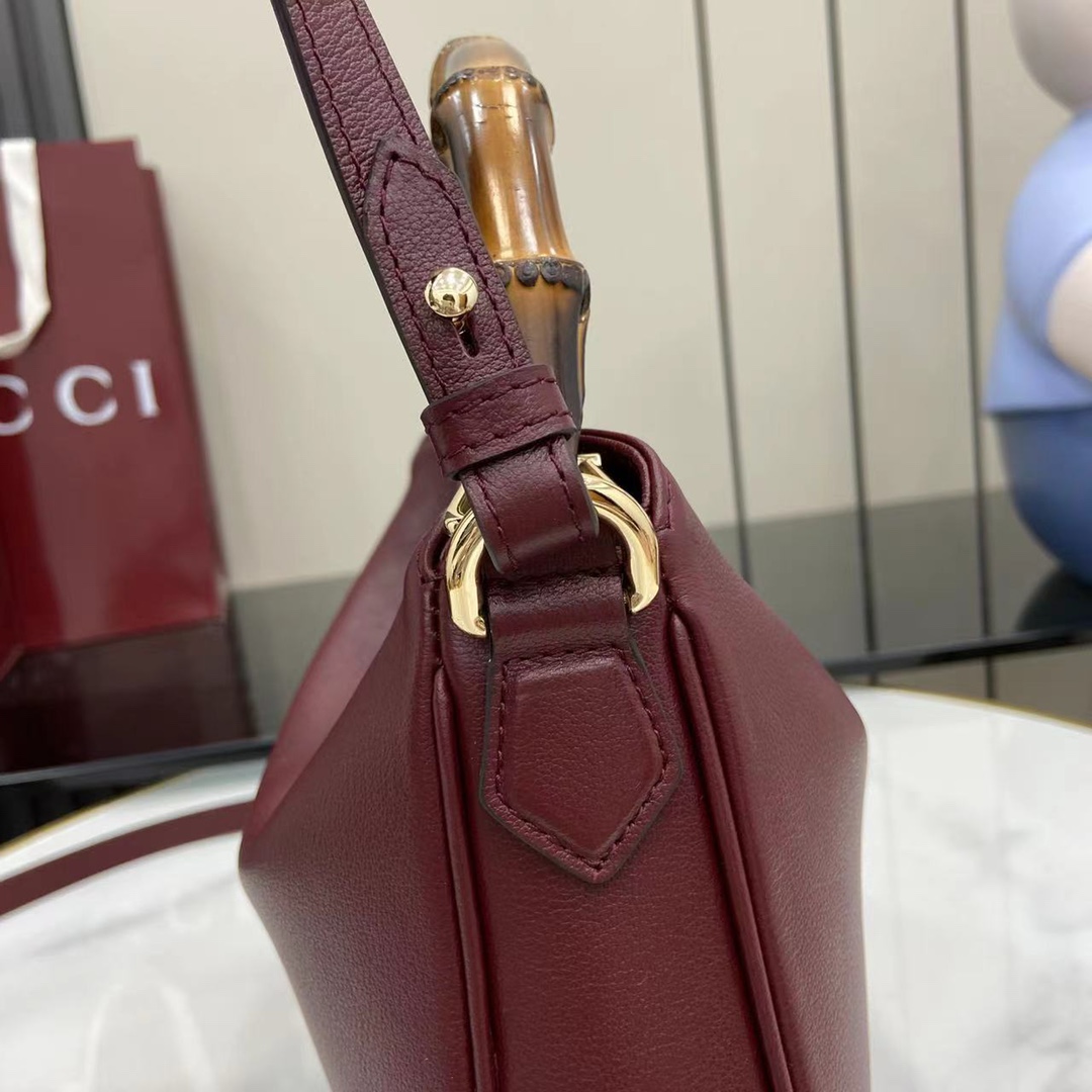 Bagsaaa Gvc*1 Diana small shoulder bag 799865 red - 24x 15x 5cm