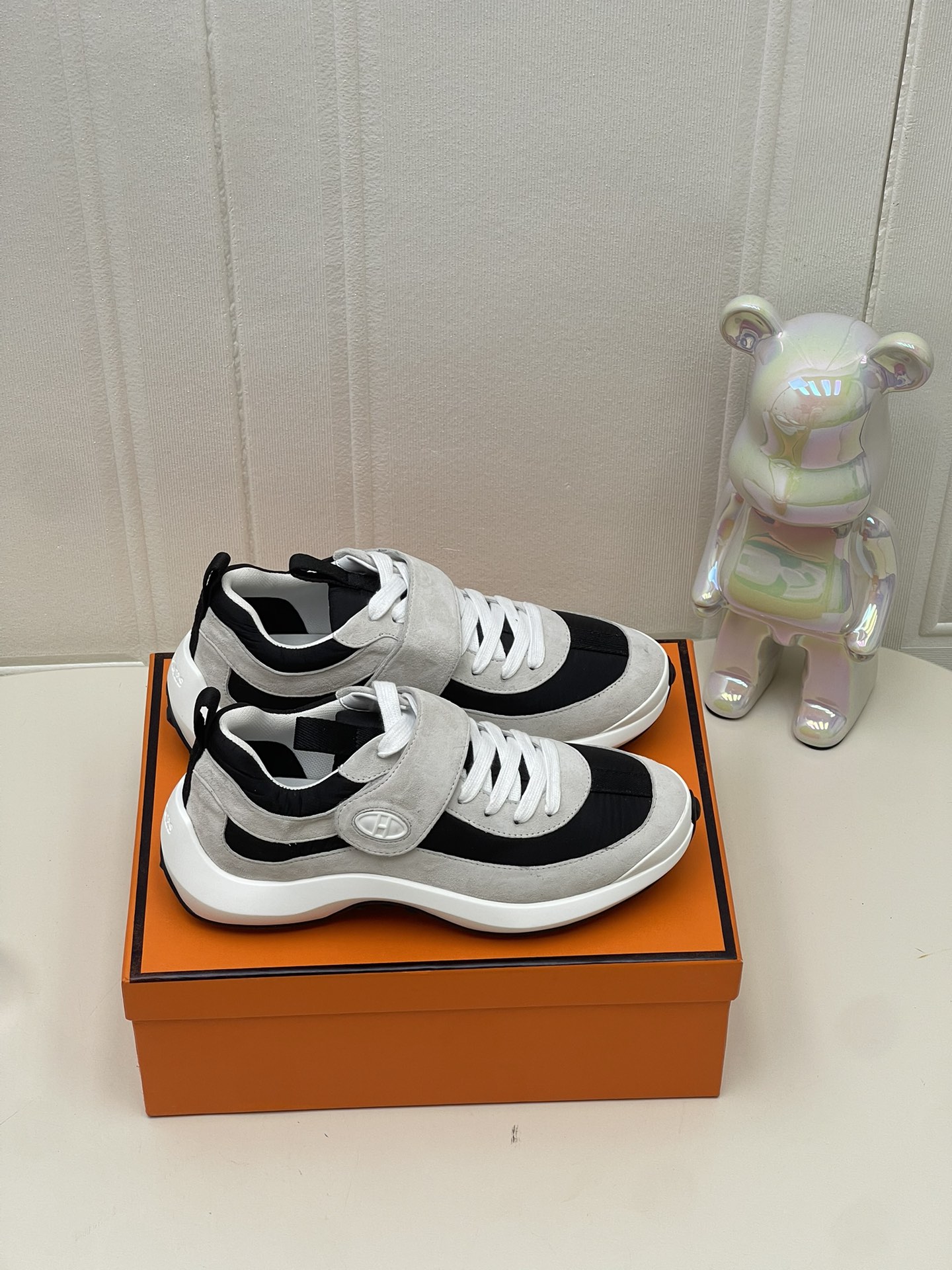 Bagsaaa H**me5 Loop sneaker black / blanc