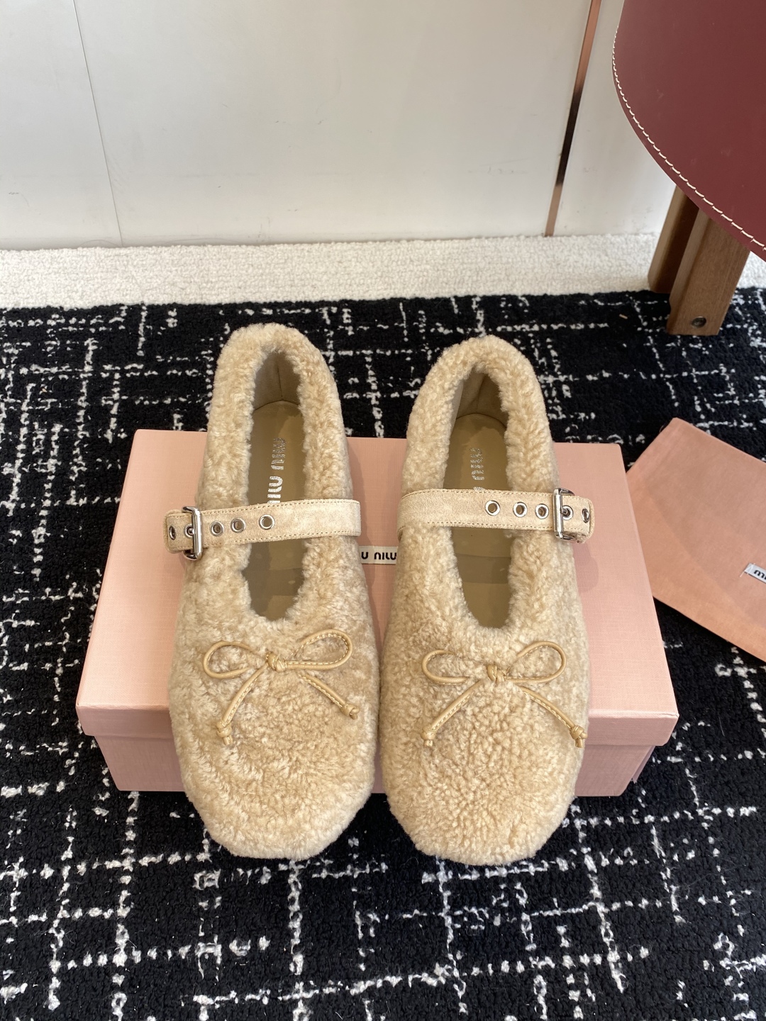 Bagsaaa Miu Miu Shearling Mary Jane Ballerina Flats beige