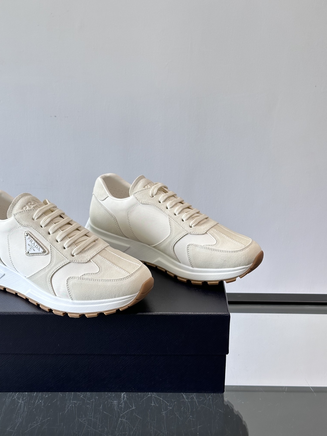 Bagsaaa Pra*a Prax suede and Re-Nylon sneakers white