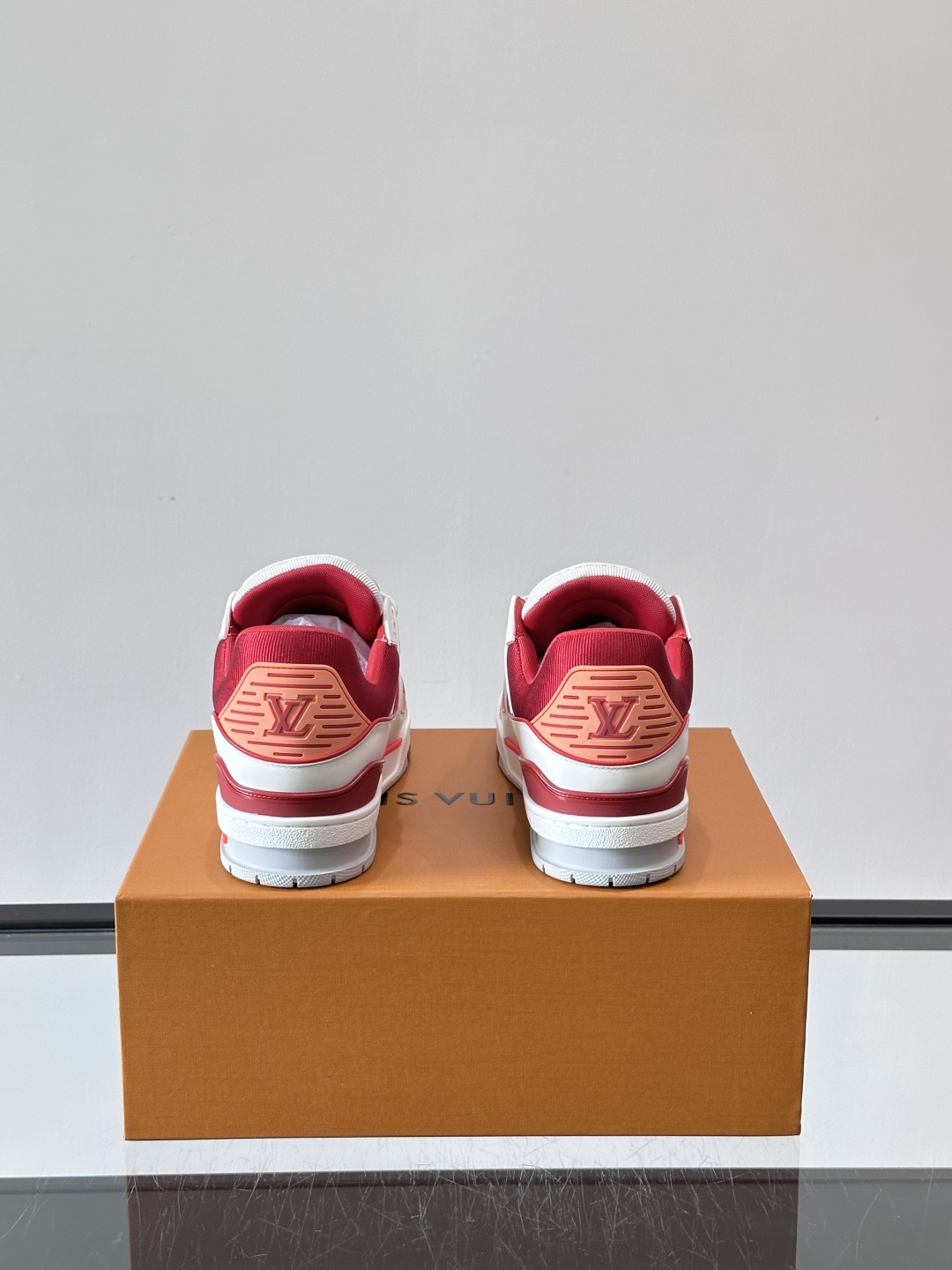 Bagsaaa LV Trainer Sneaker white & red