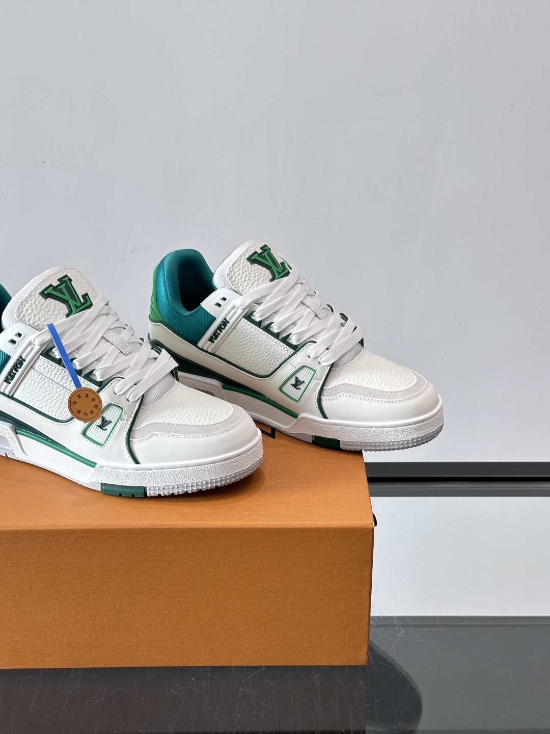 Bagsaaa LV Trainer Sneaker white & green