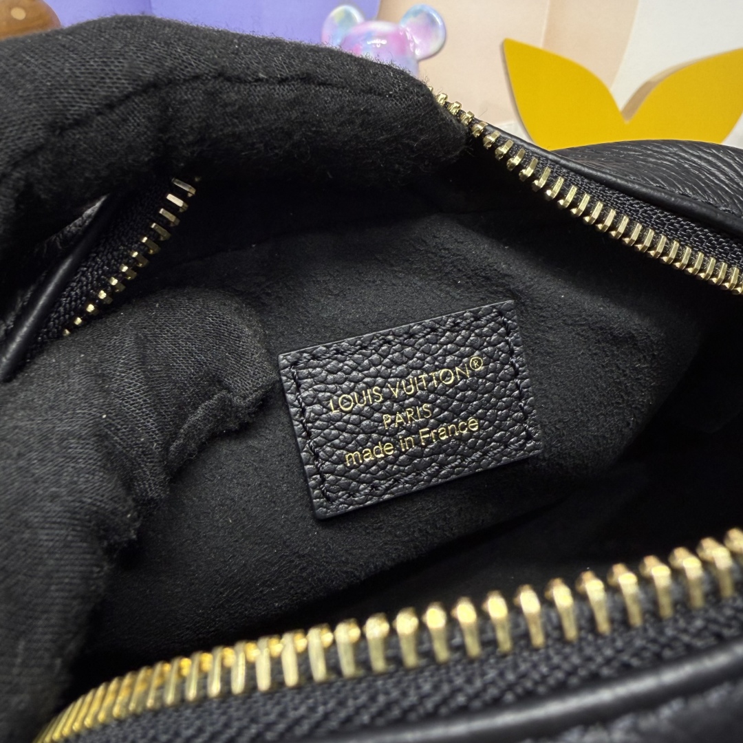 Bagsaaa LV M25518 Tiny Camera Bag Black - 19cm