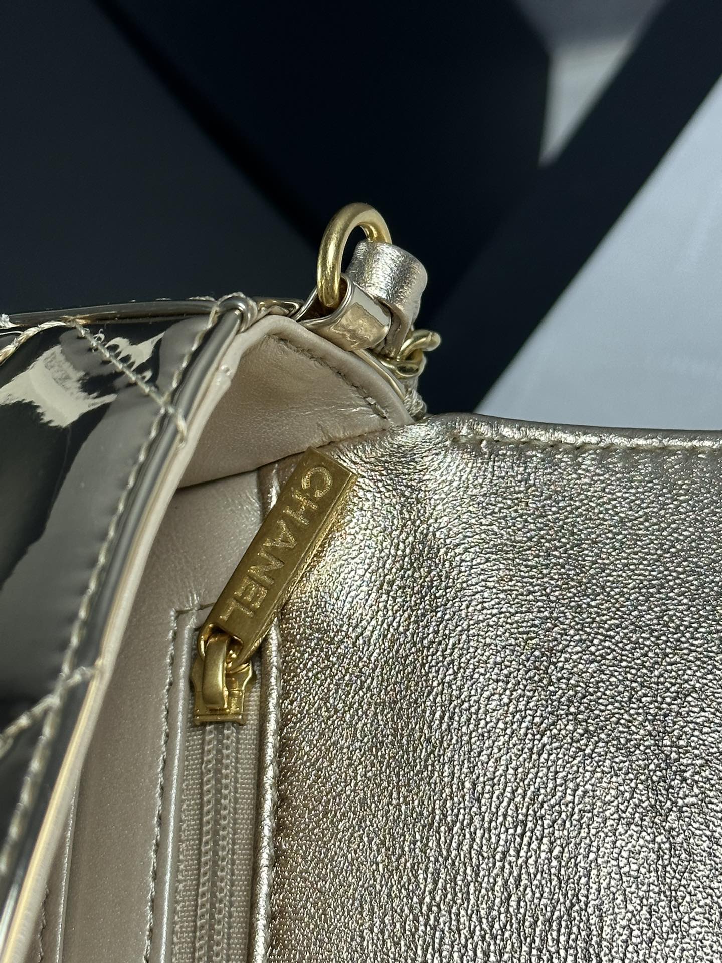 Bagsaaa Ch**el Mini Flap Bag with Top Handle AS5805 Gold - 18.5cm