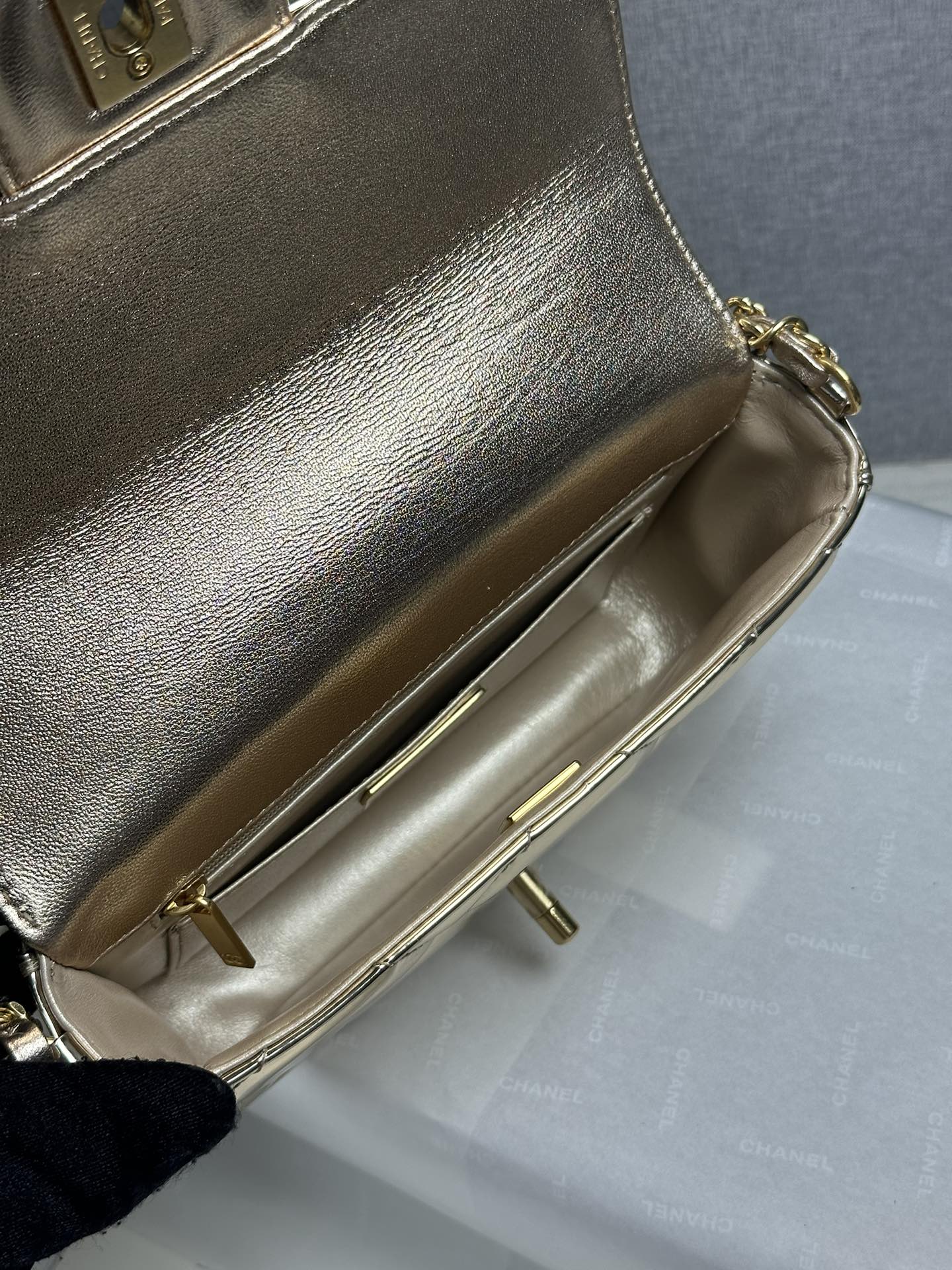 Bagsaaa Ch**el Mini Flap Bag with Top Handle AS5805 Gold - 18.5cm
