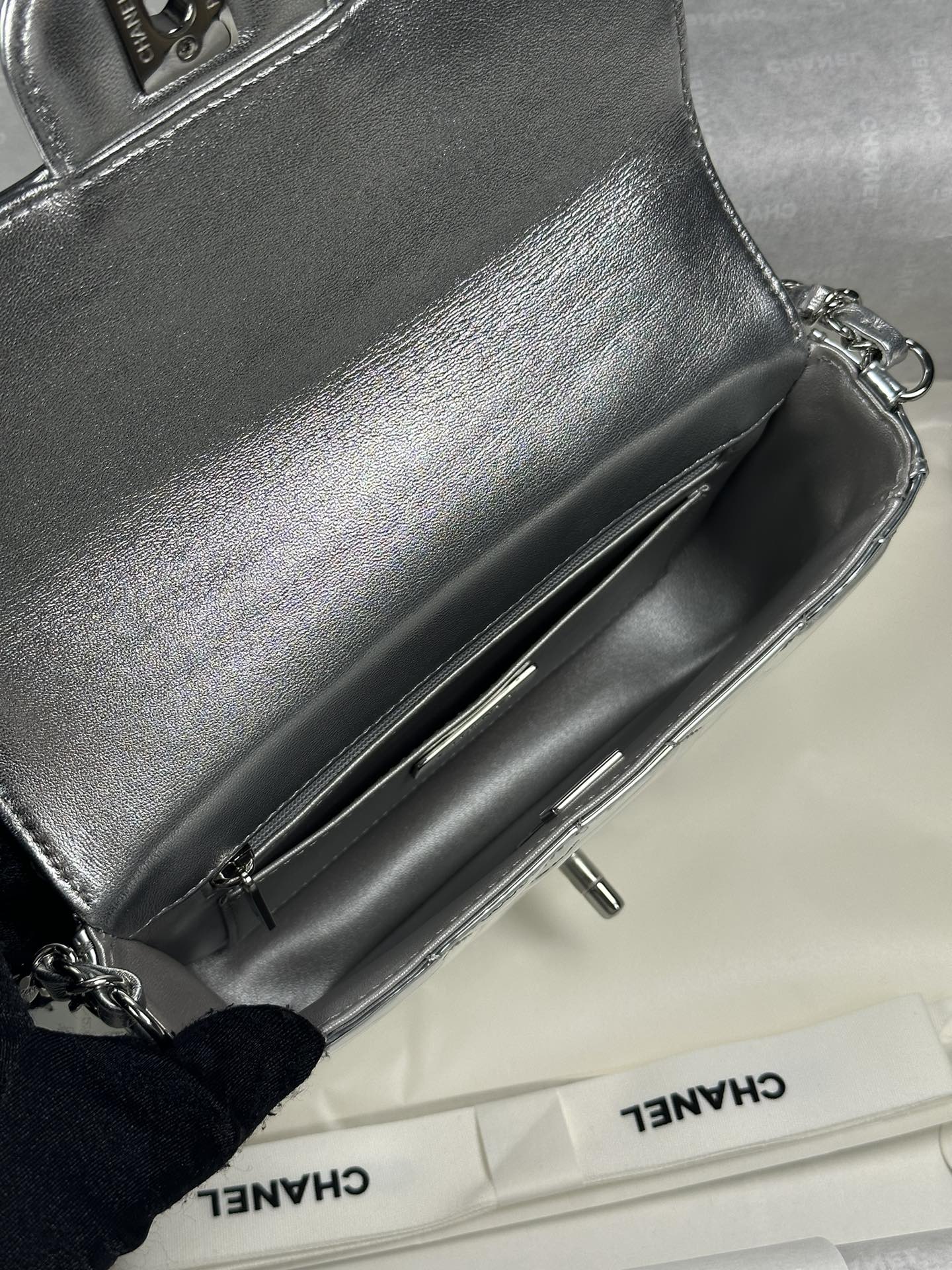 Bagsaaa Ch**el Mini Flap Bag with Top Handle AS5805 Silver - 18.5cm