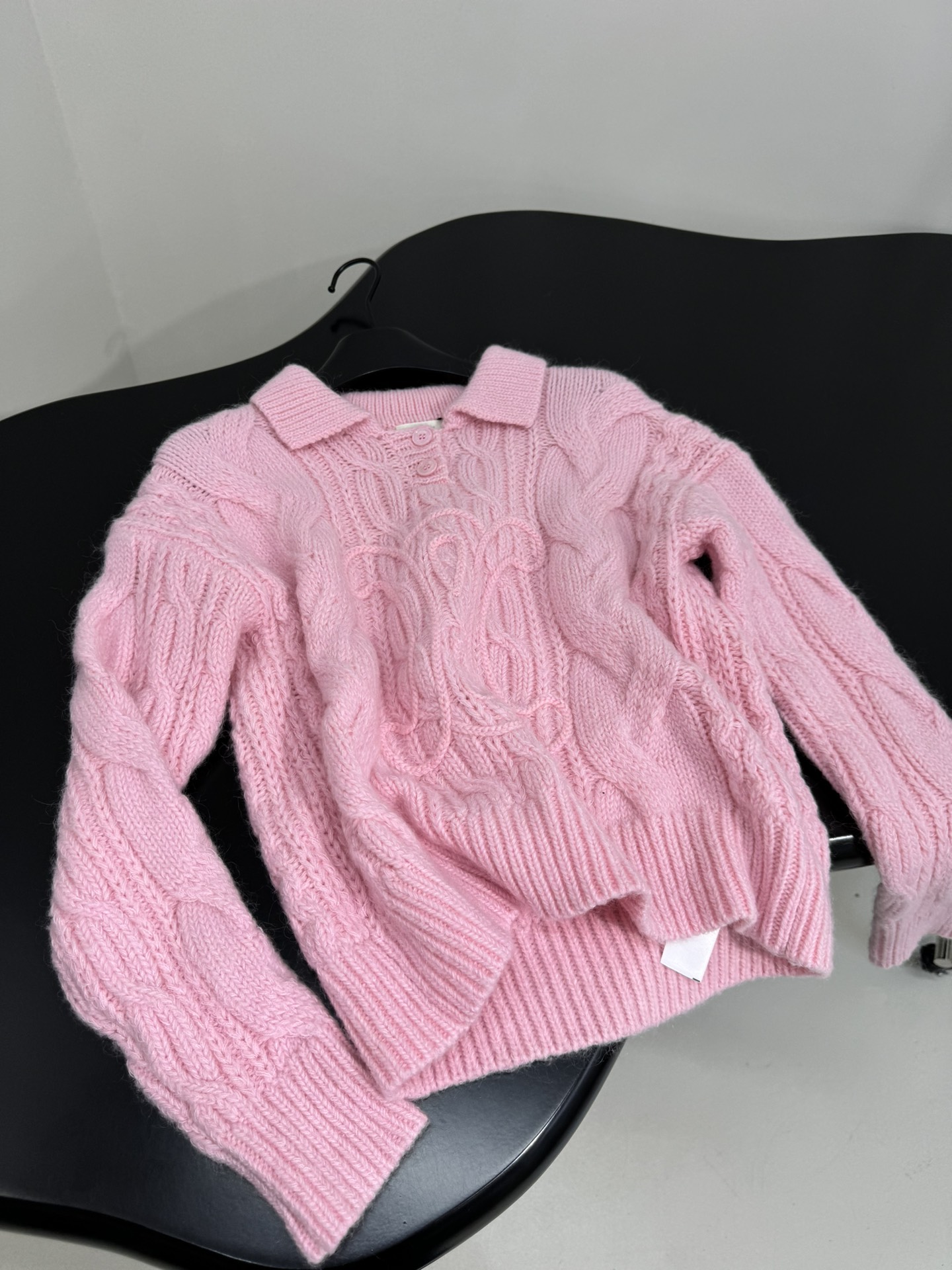Bagsaaa Ce1i*e pink cable-knit polo sweater