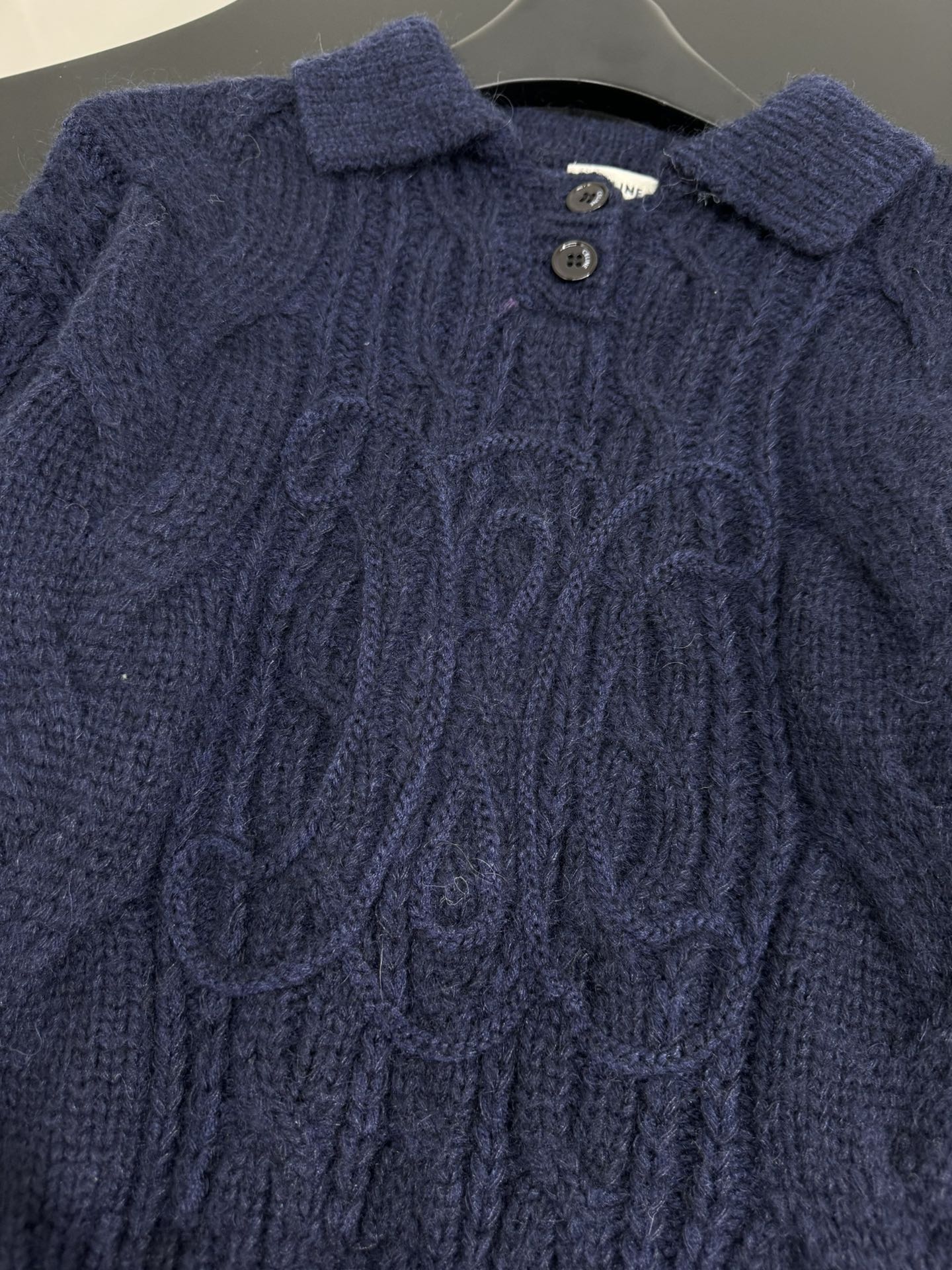 Bagsaaa Ce1i*e navy blue cable-knit polo sweater