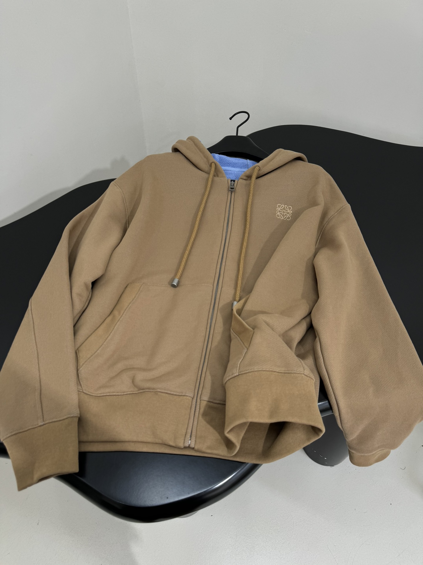 Bagsaaa L0ew* zip-up hoodie in a beige and blue color scheme