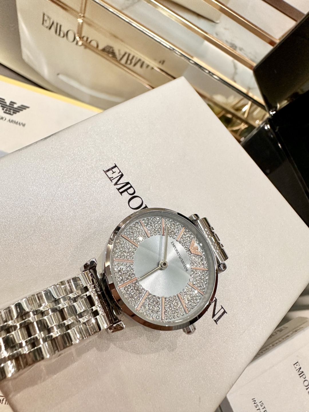Bagsaaa Emporio Armani Gianni T-Bar AR11594 women