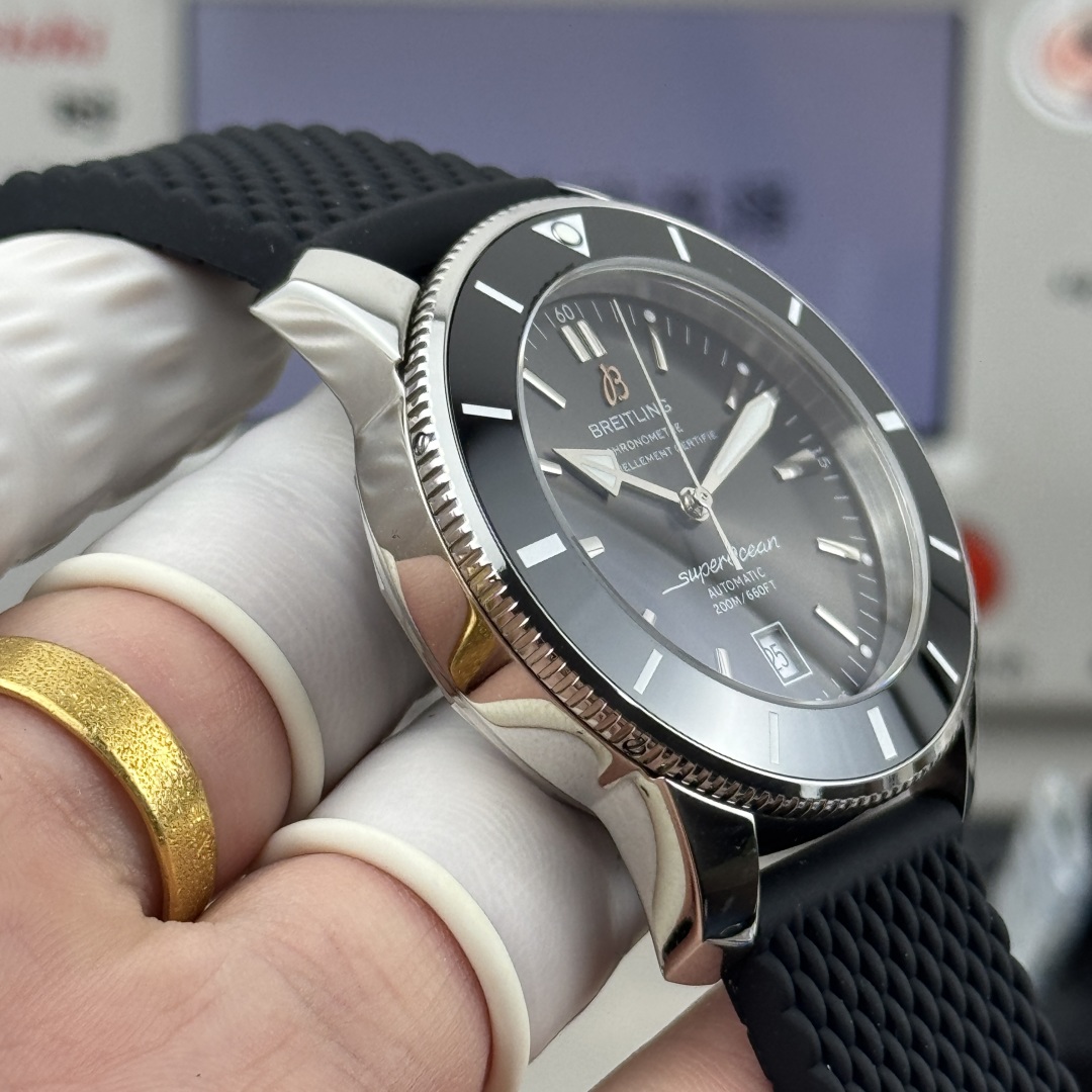 Bagsaaa Breitling S*perocean Heritage II 42 men