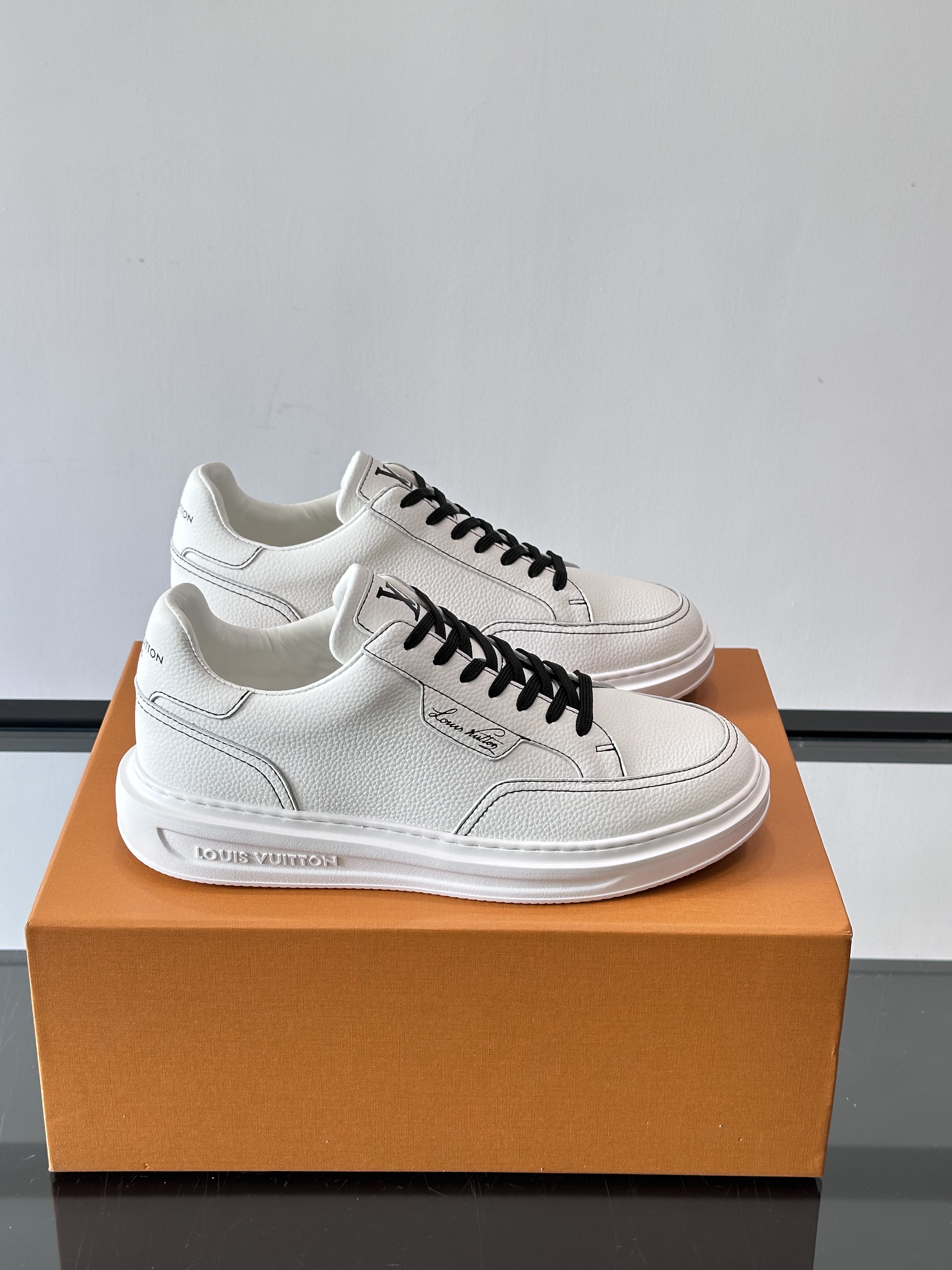 Bagsaaa LV Beverly Hills Sneaker White