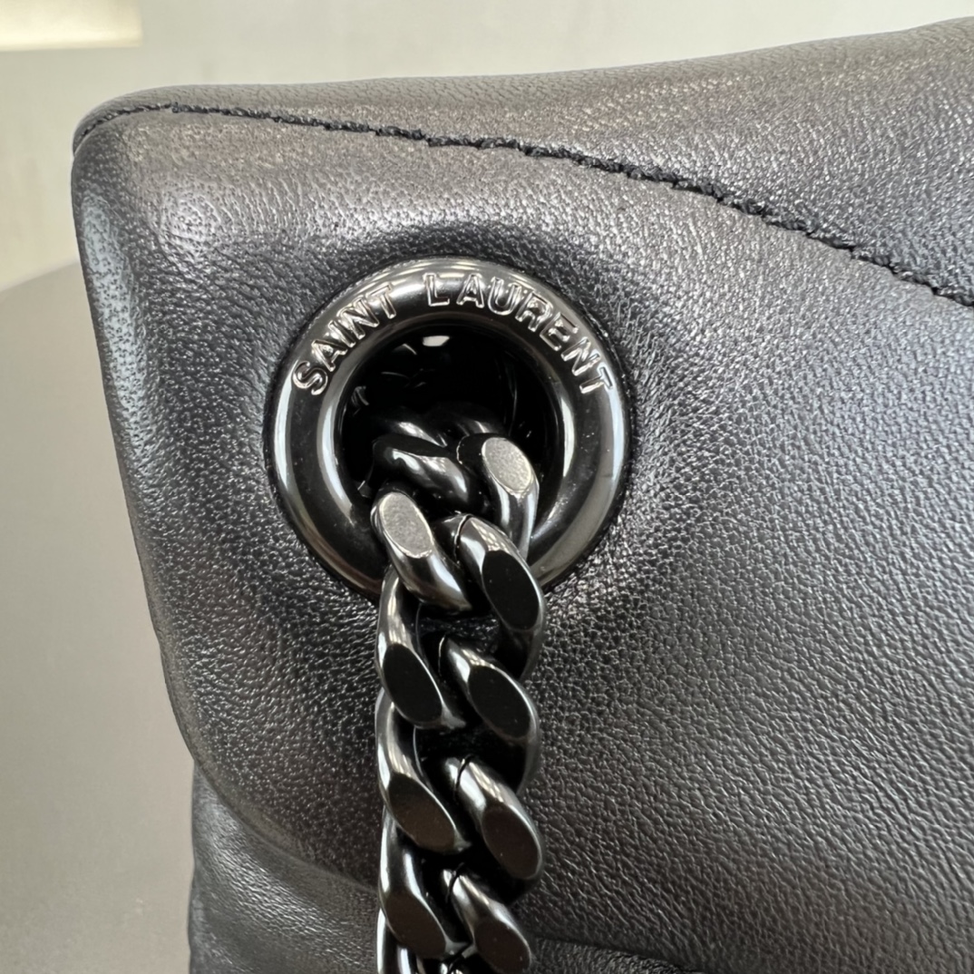 Bagsaaa Y51 Puffer Small in Nappa leather 577476 black - 29cm