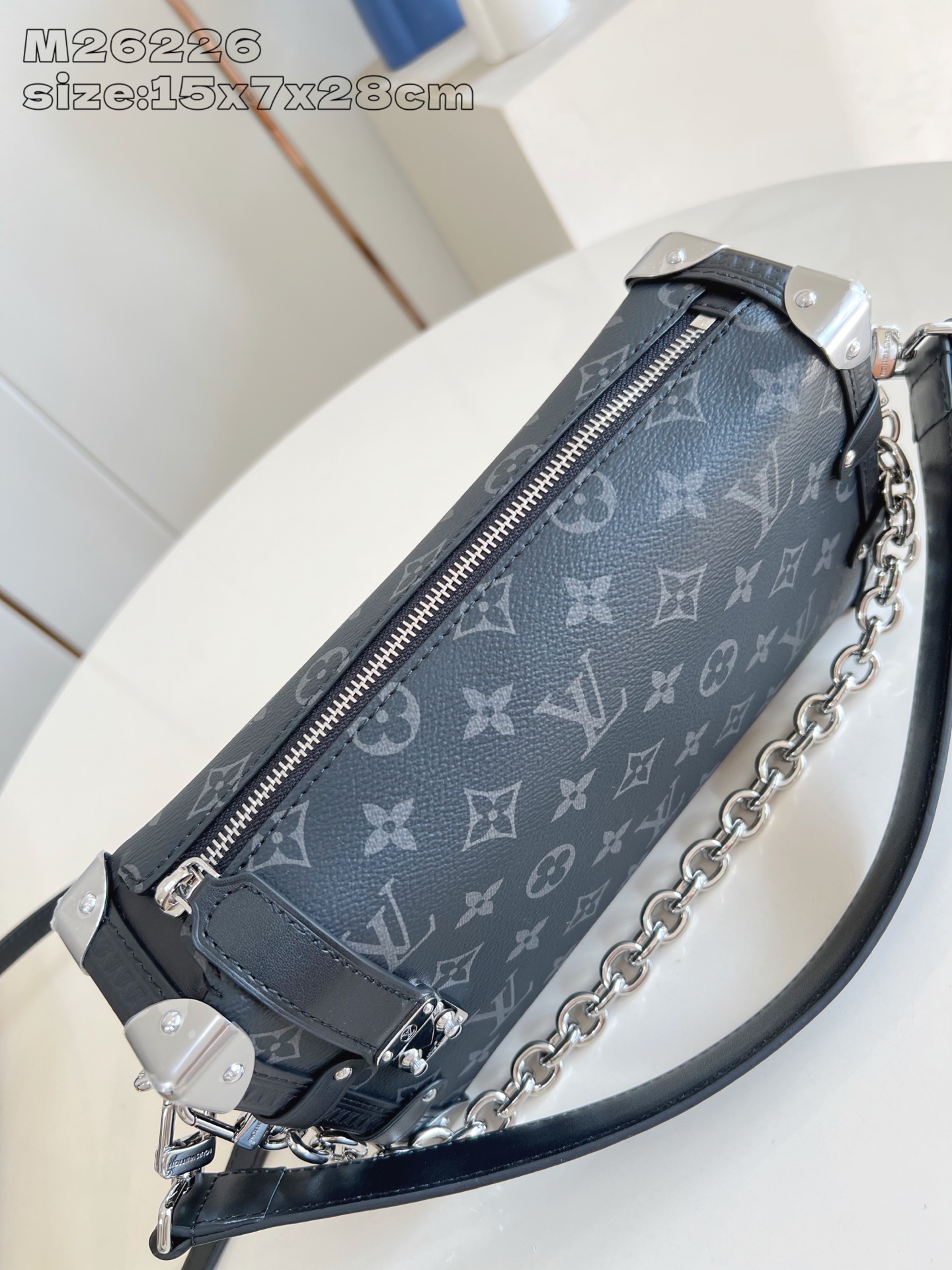 Bagsaaa LV M26226 Side Trunk MM East West Monogram Eclipse - 28cm
