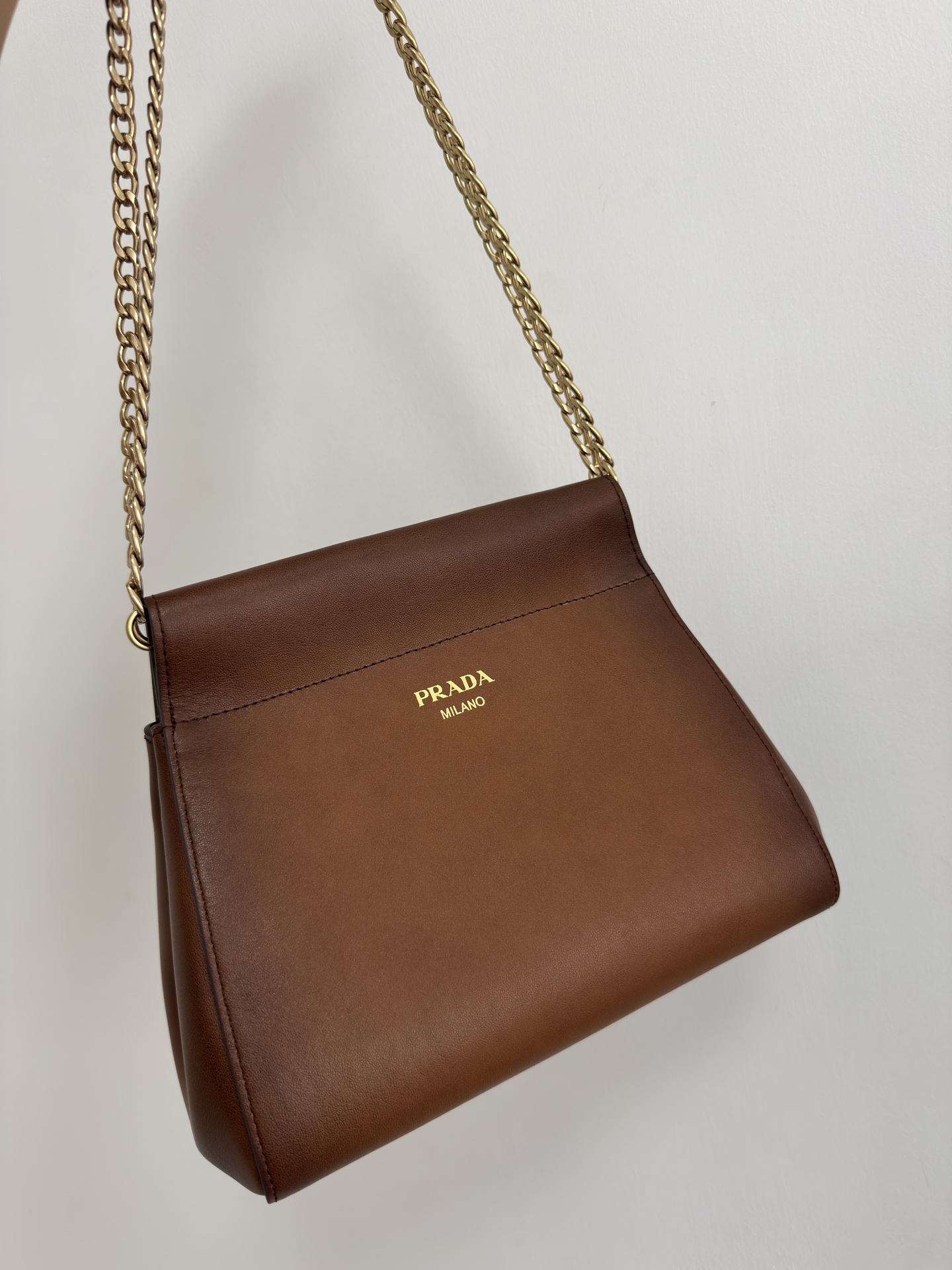 Bagsaaa Pra*a Enchaîné mini leather bag 1BC263 brown - 22cm