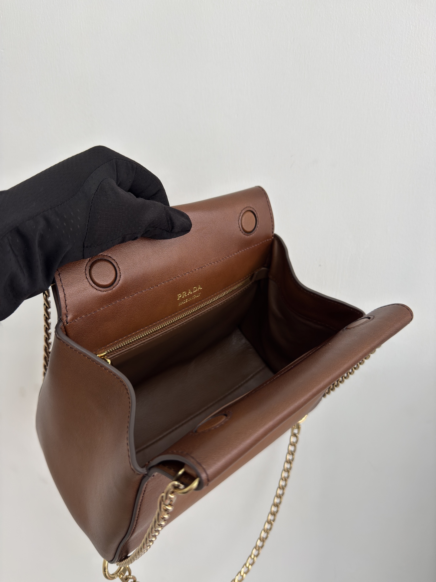 Bagsaaa Pra*a Enchaîné mini leather bag 1BC263 brown - 22cm