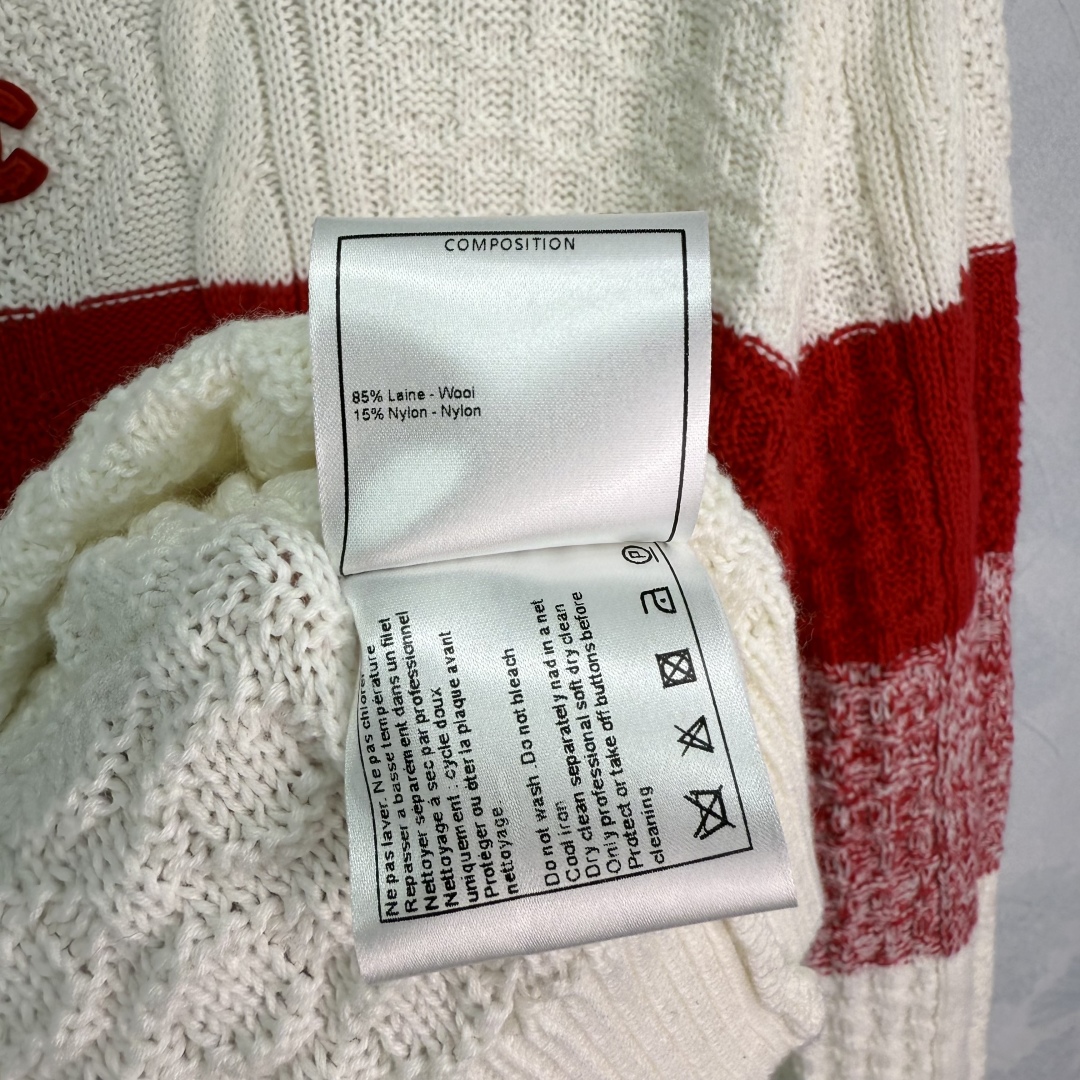 Bagsaaa Ch**el sweater Fall/Winter 2025