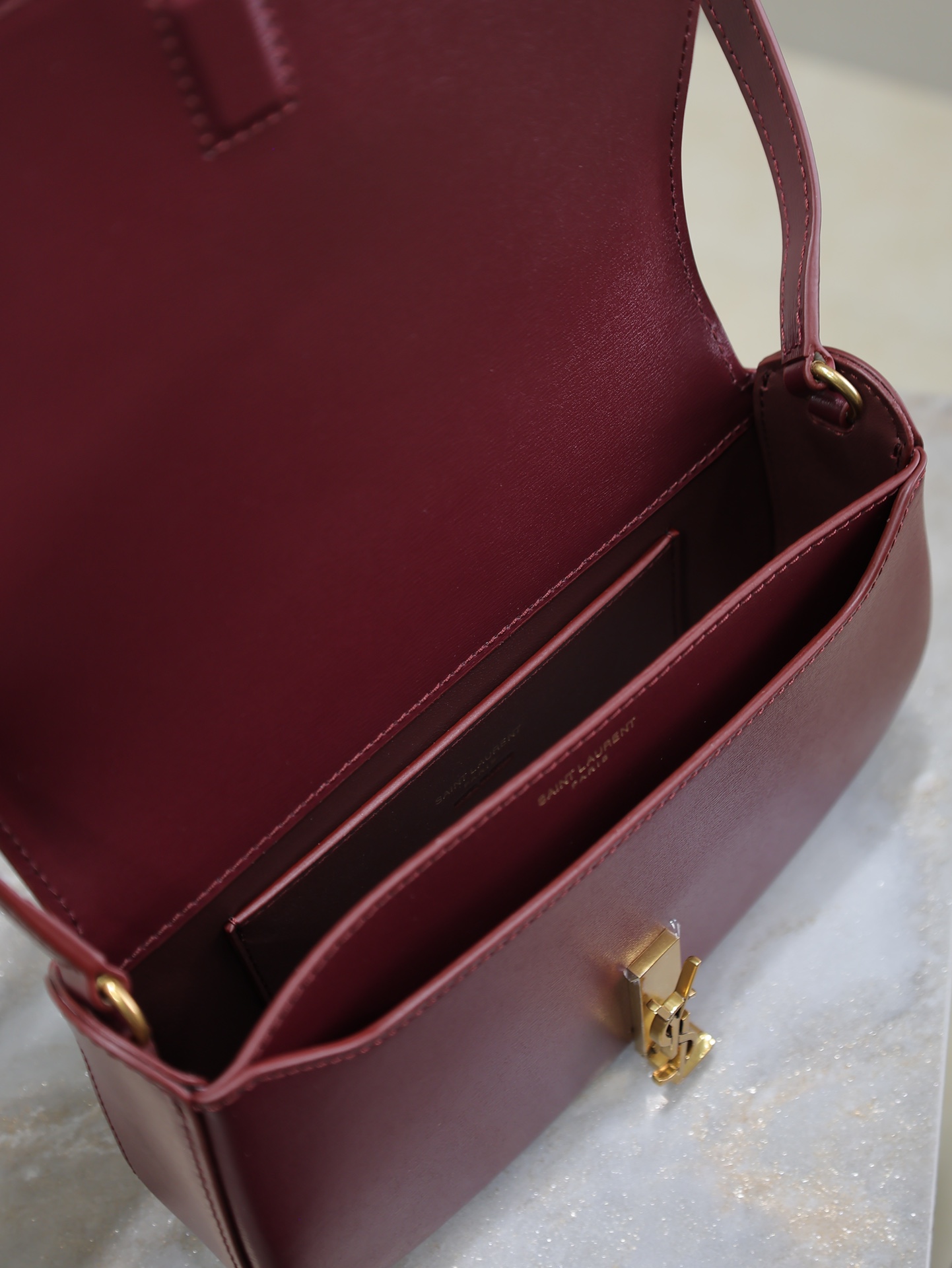 Bagsaaa Y51 Mini Voltaire In Box Sa1nt Lau*nt 779642 red - 21 X 11 X 4.5 CM