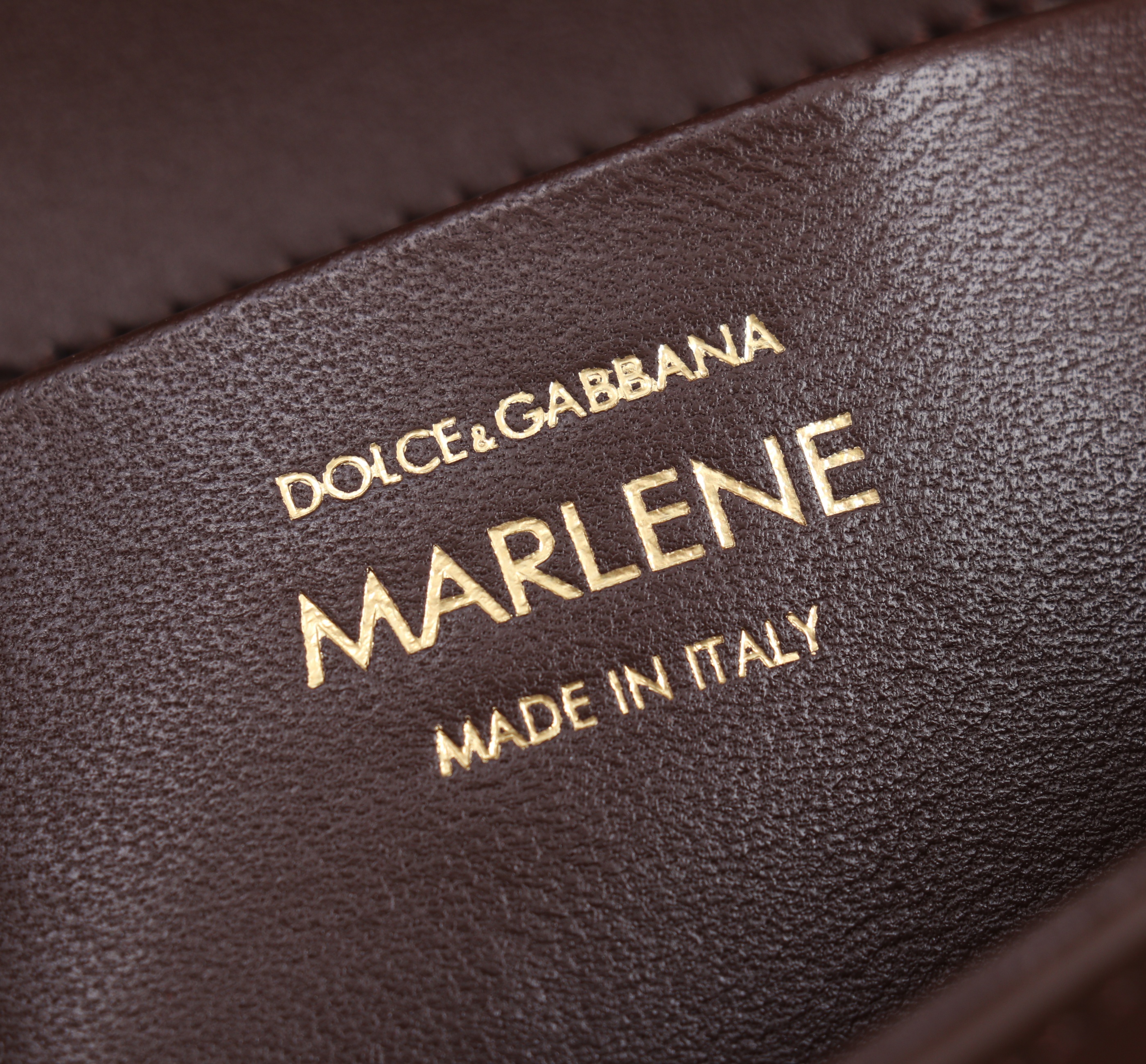 Bagsaaa Dolce & Gabbana Marlene crossbody bag in dark brown - 18cm