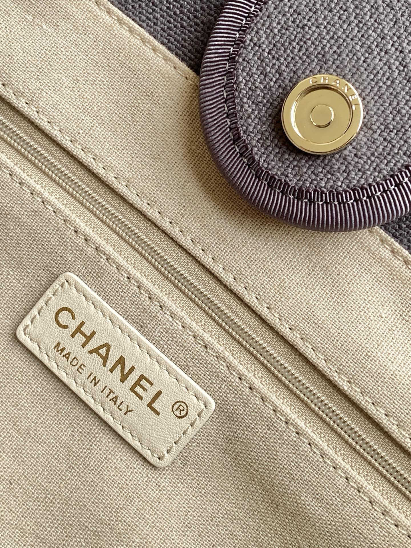 Bagsaaa Ch**el Deauville Small Shopping Tote bag in gray - 33cm