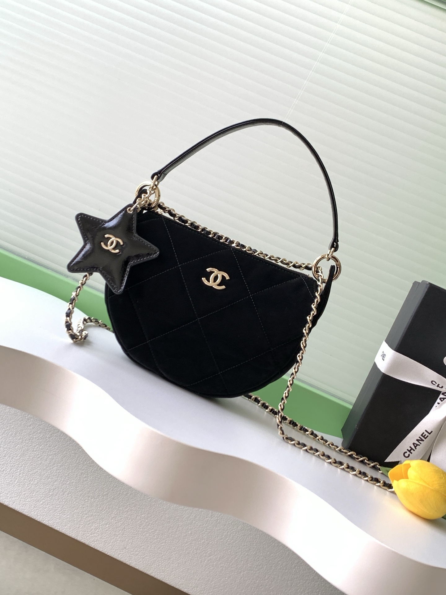 Bagsaaa Ch**el Clutch With Chain AP4791 Black Velvet - 22cm