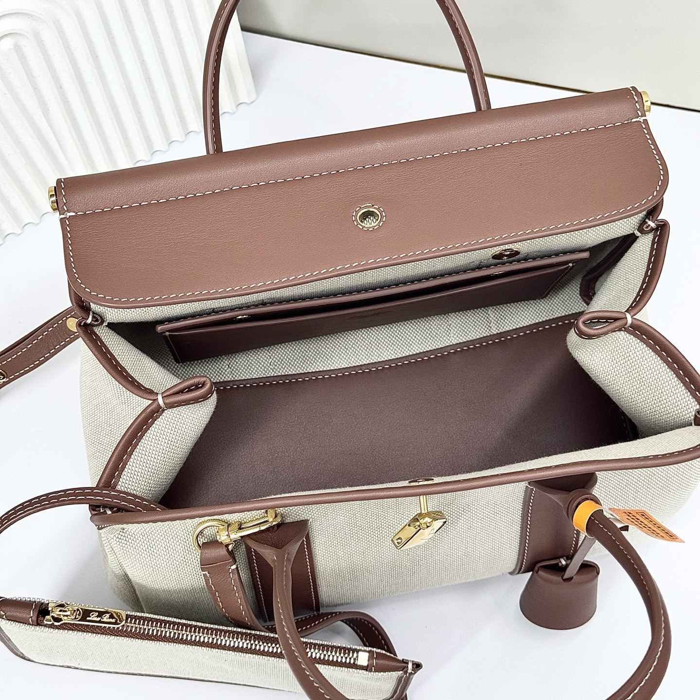 Bagsaaa L0r0 P1ana Loom L32 tote bag linen canvas & brown - 25cm