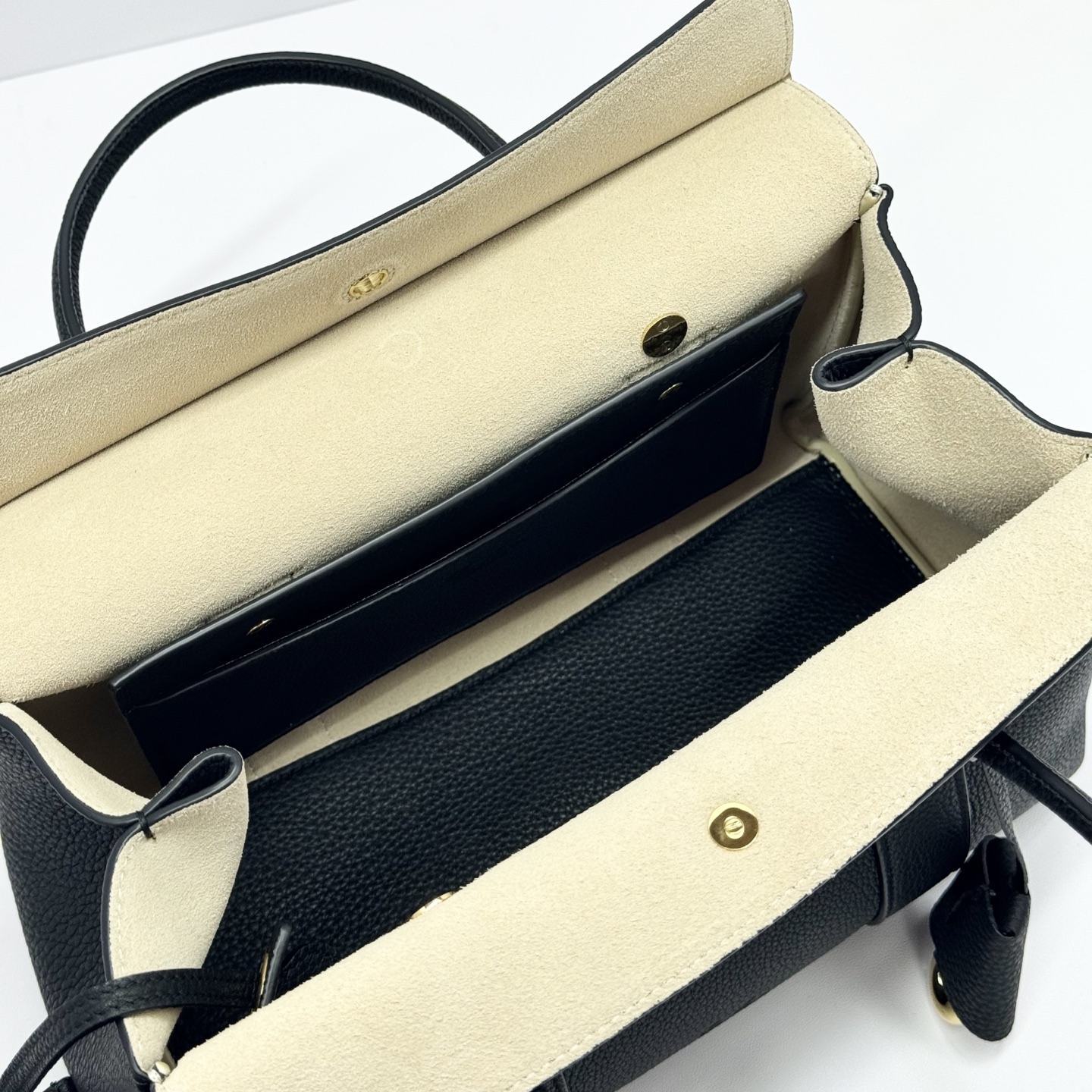 Bagsaaa L0r0 P1ana Loom bag L25 Black - 25cm