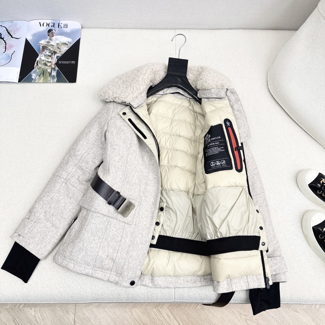 Bagsaaa Moncler Grenoble Valloire down jacket