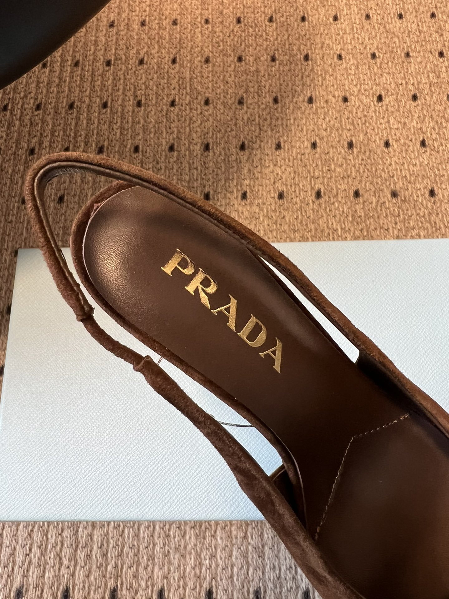 Bagsaaa Pra*a Suede Slingback Pumps dark brown