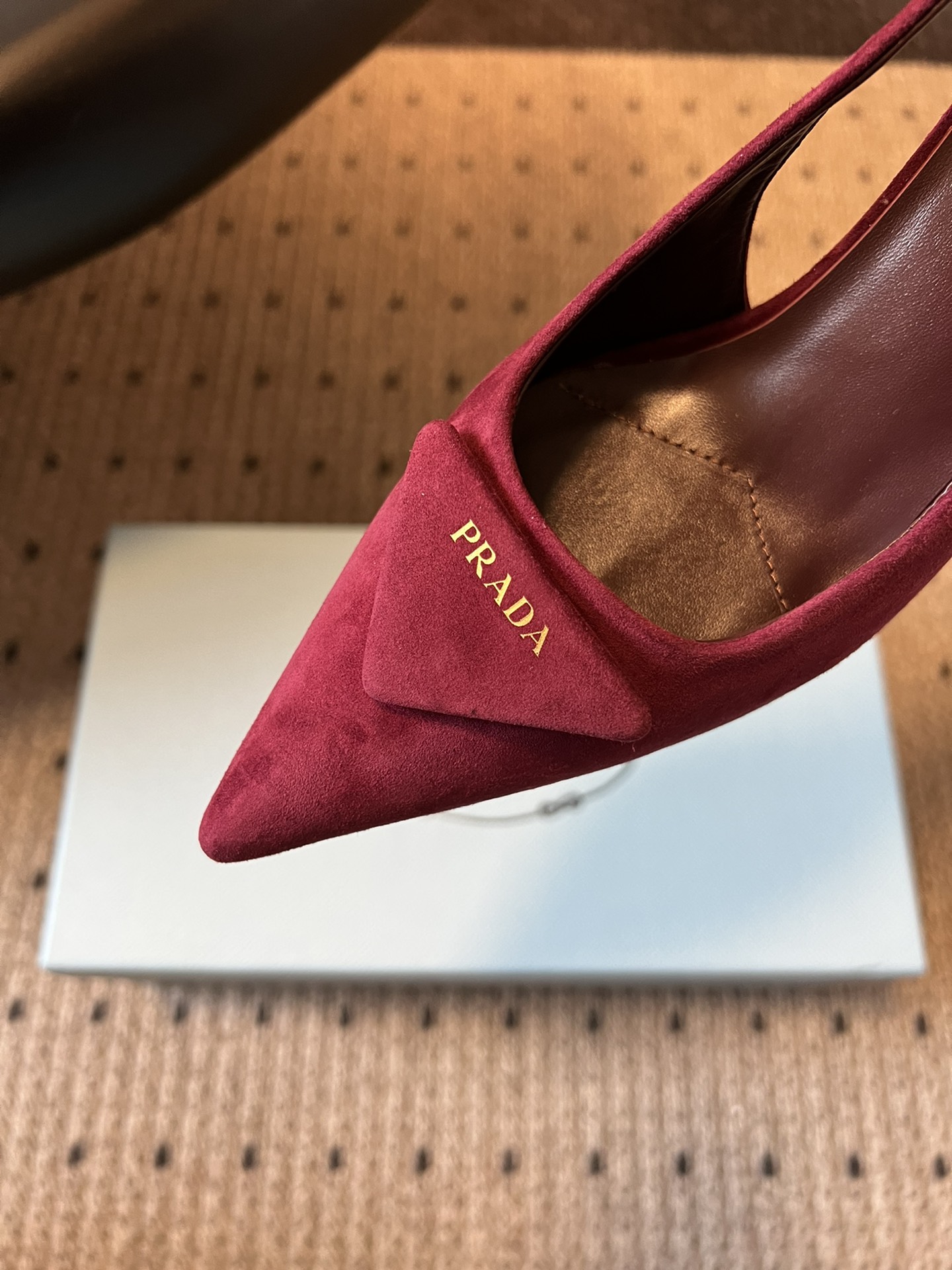 Bagsaaa Pra*a Suede Slingback Pumps dark red