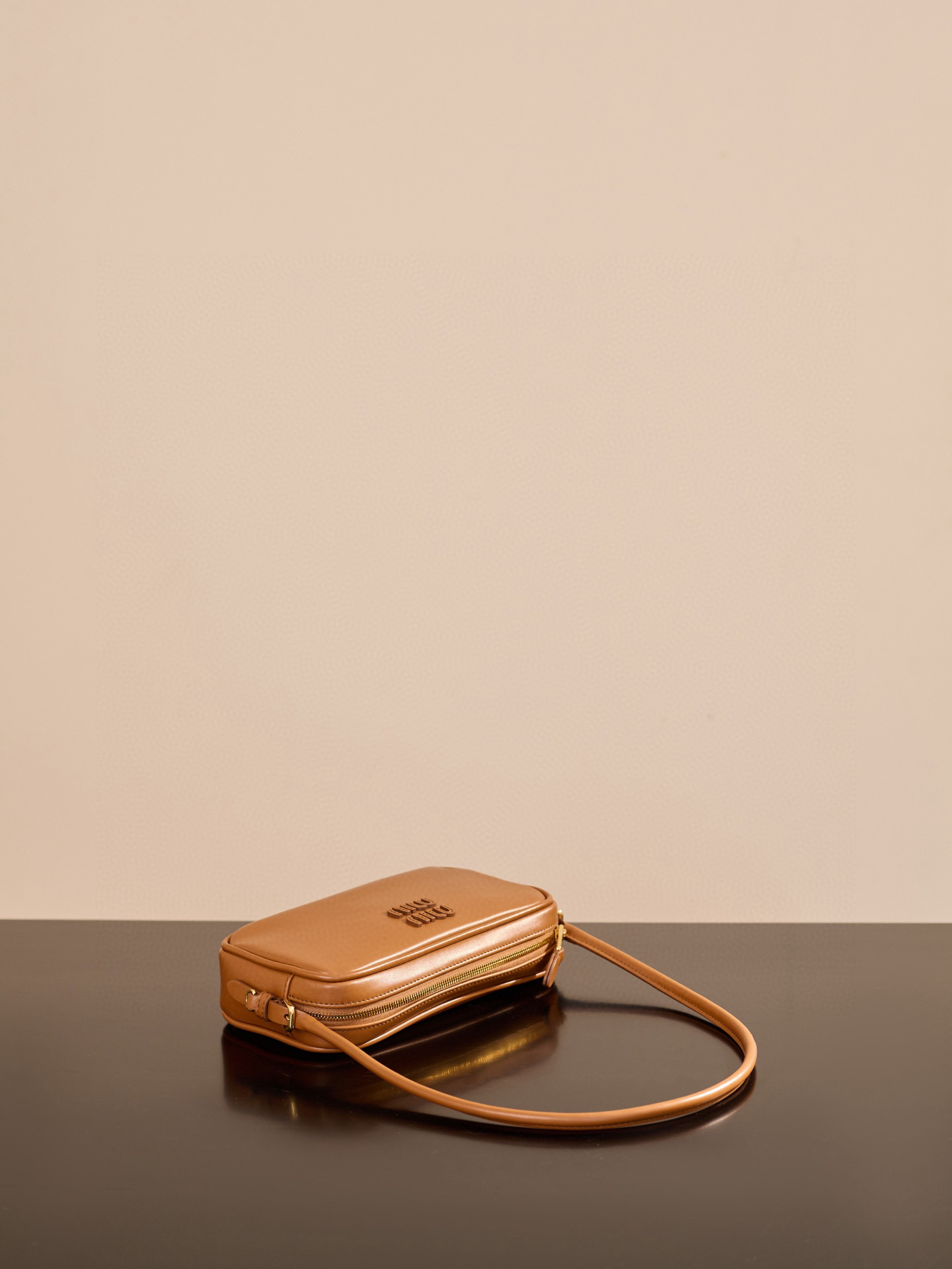 Bagsaaa Miu Miu Leather pouch 5NE024 Brown - 20cm
