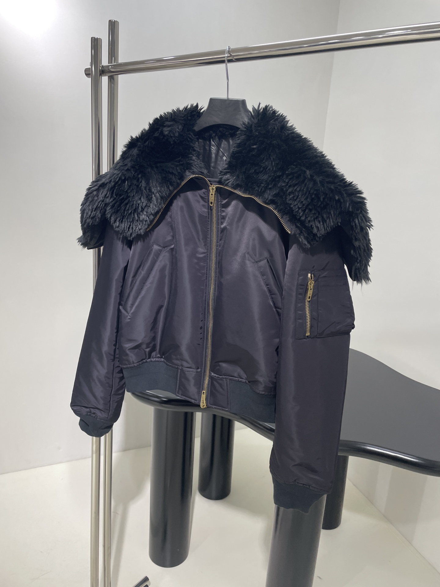 Bagsaaa Ba1en*iaga hooded bomber jacket with a faux fur collar black