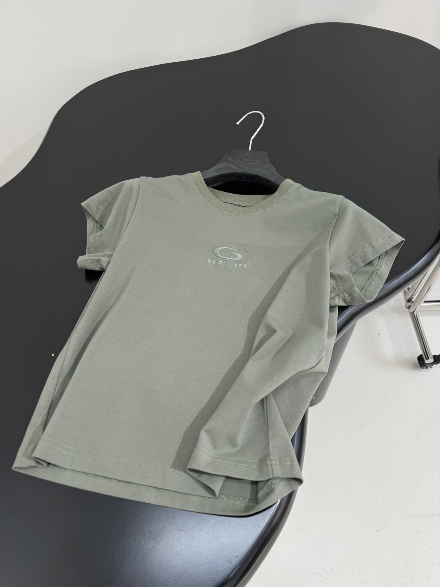 Bagsaaa Ba1en*iaga Loop Sports Icon Fitted T-Shirt in grey