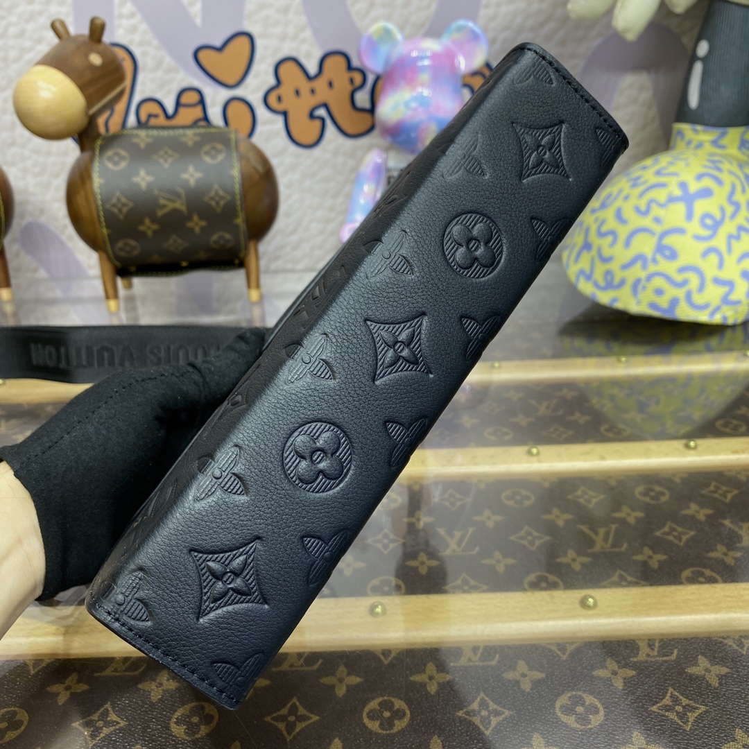 Bagsaaa LV M81115 Gaston Wearable Wallet Monogram Shadow - 22cm
