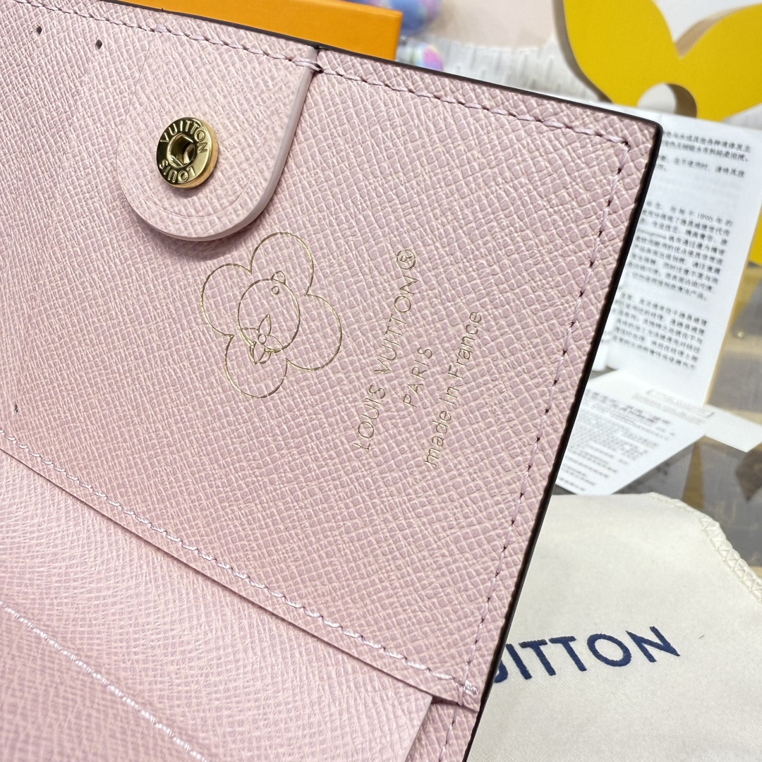 Bagsaaa LV M15334 Lisa Wallet Monogram Snowy Pearl - 11.5cm