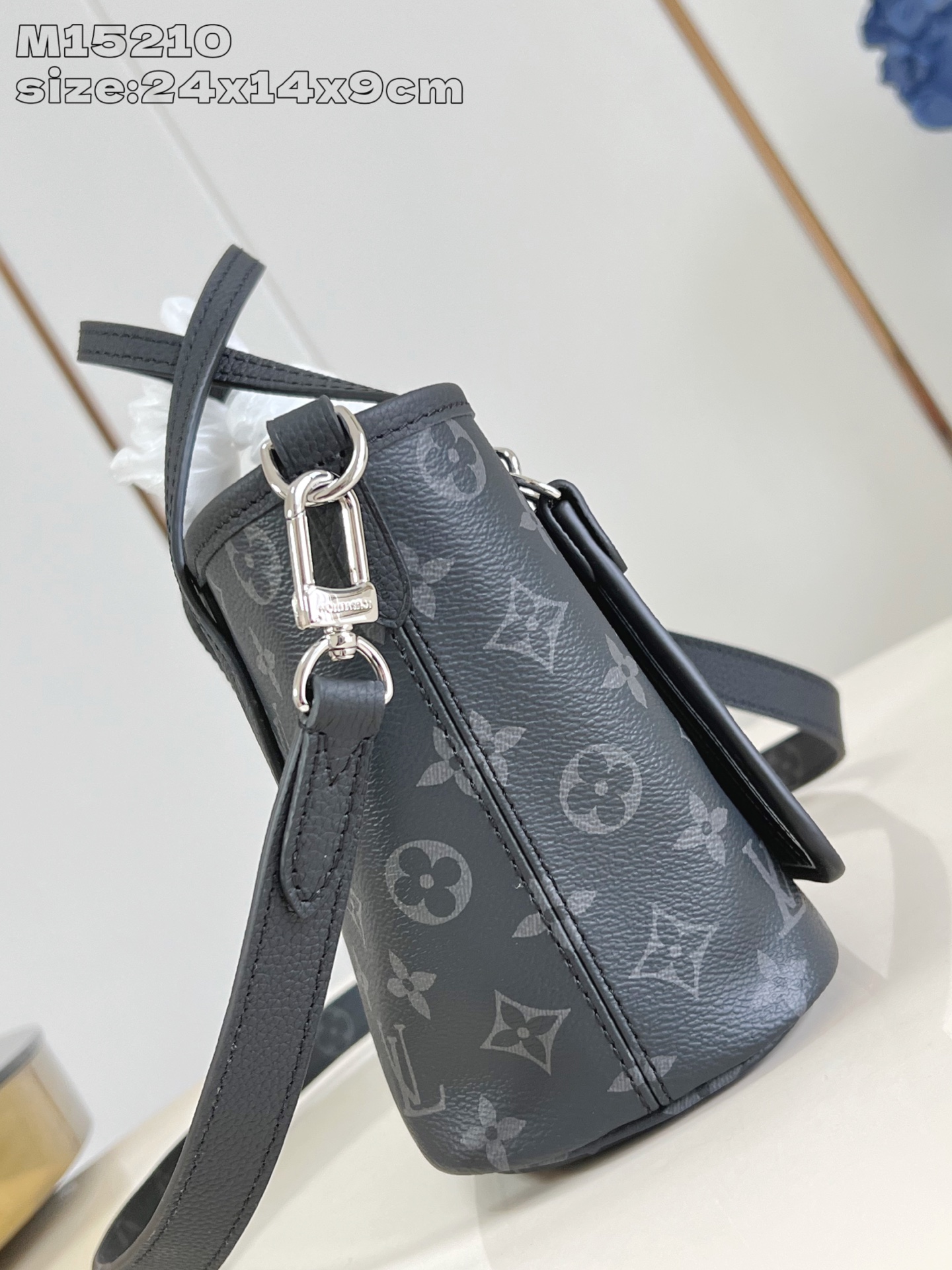 Bagsaaa LV M15210 Neverfull Bandoulière Inside Out BB - 26.5cm
