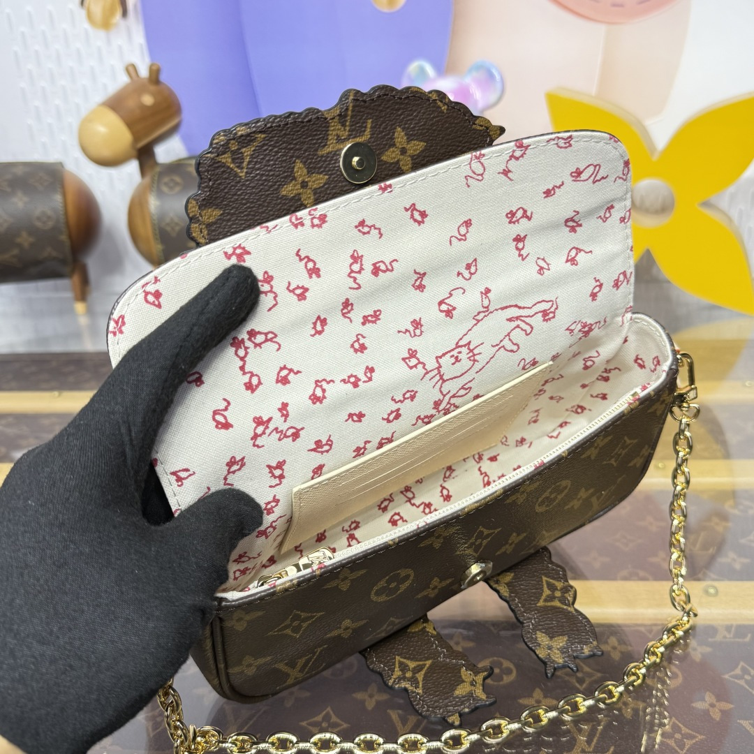 Bagsaaa M15148 L0vis Vvtt0n Travels With Grace Coddington Wallet On Chain Ivy - 23.5cm