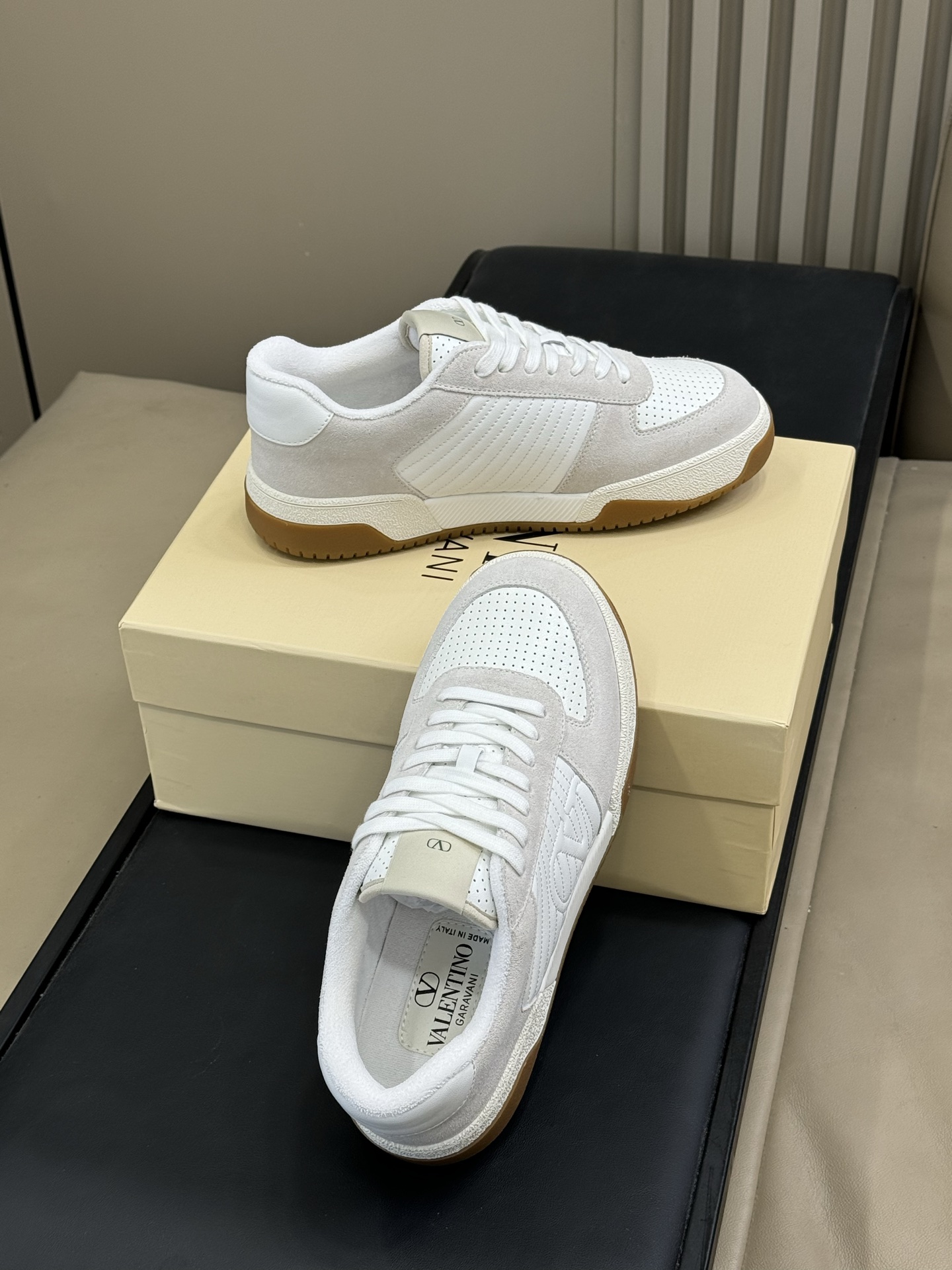 Bagsaaa Va1e*ntin0 Garavani Sparry low-top sneakers