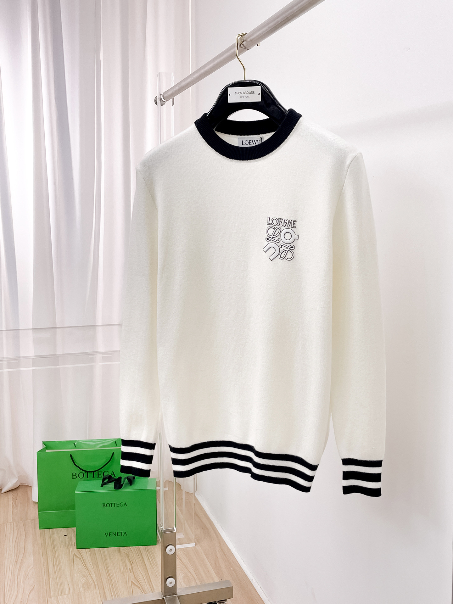 Bagsaaa L0ew* Anagram sweater in a wool blend with contrast striped white