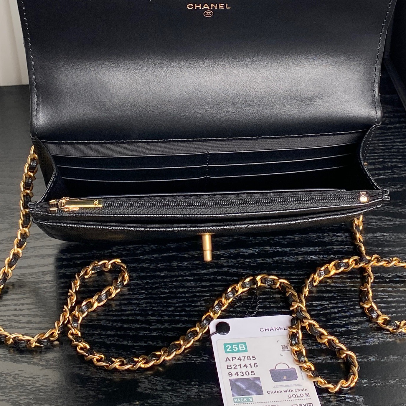 Bagsaaa Ch**el Wallet On Chain AP4785 Black - 19.2cm