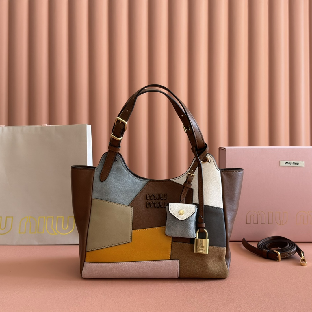 Bagsaaa Miu Miu Patchwork leather handbag 5BA304 - 25.5cm